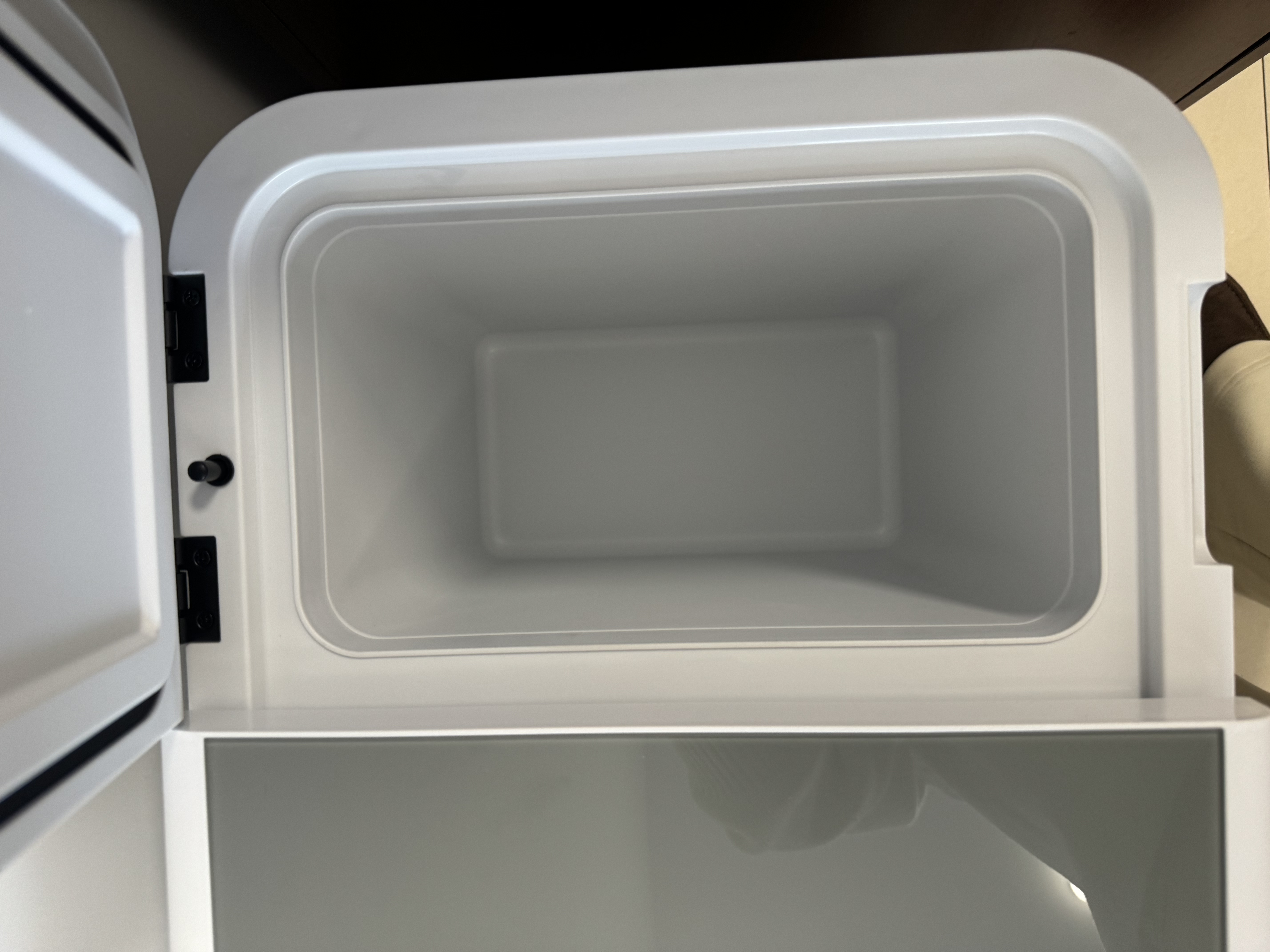 美的（Midea）车载冰箱54L双门压缩机车家两用汽车轿车货车冷冻冷藏箱CL-54DMA 实拍图