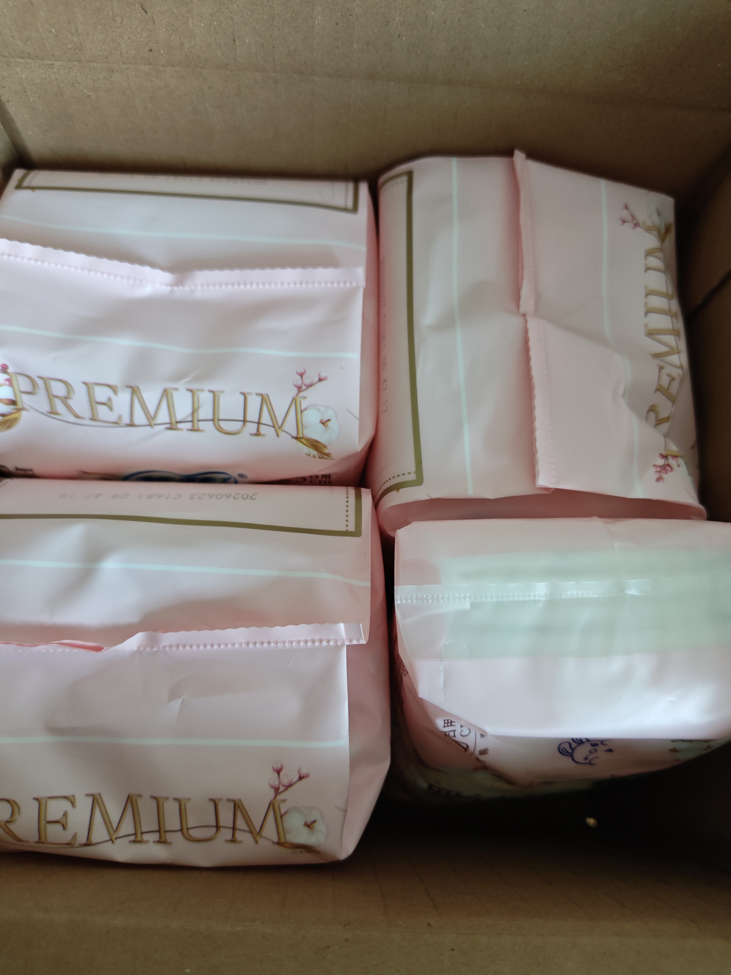 苏菲【婴儿级标准】裸感S贵族棉纯棉日用卫生巾25cm*36片+17.5cm14片 实拍图