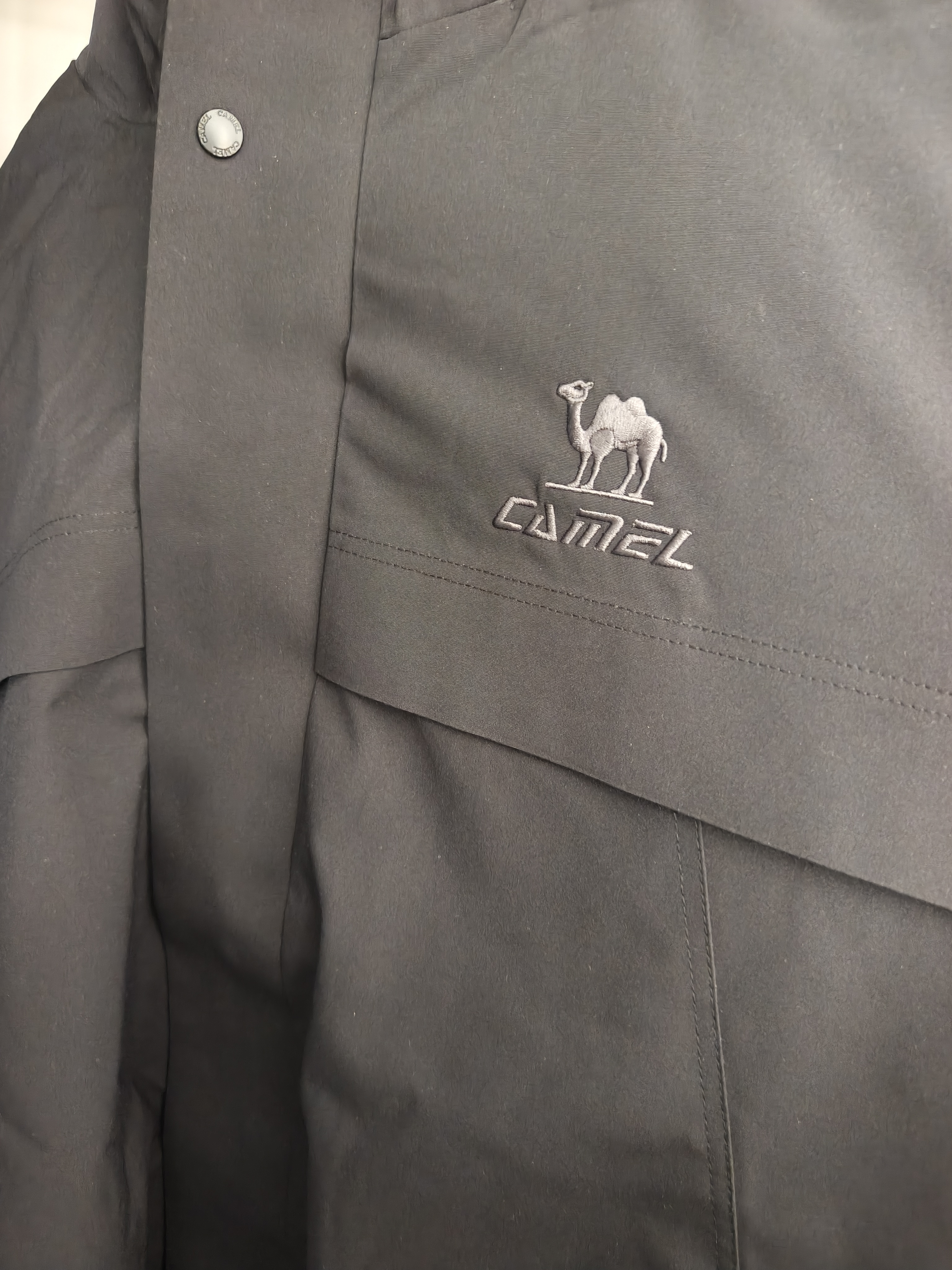 骆驼（CAMEL）户外三防夹克秋冬季新款男女士防风防泼水登山服加绒休闲风衣外套 实拍图
