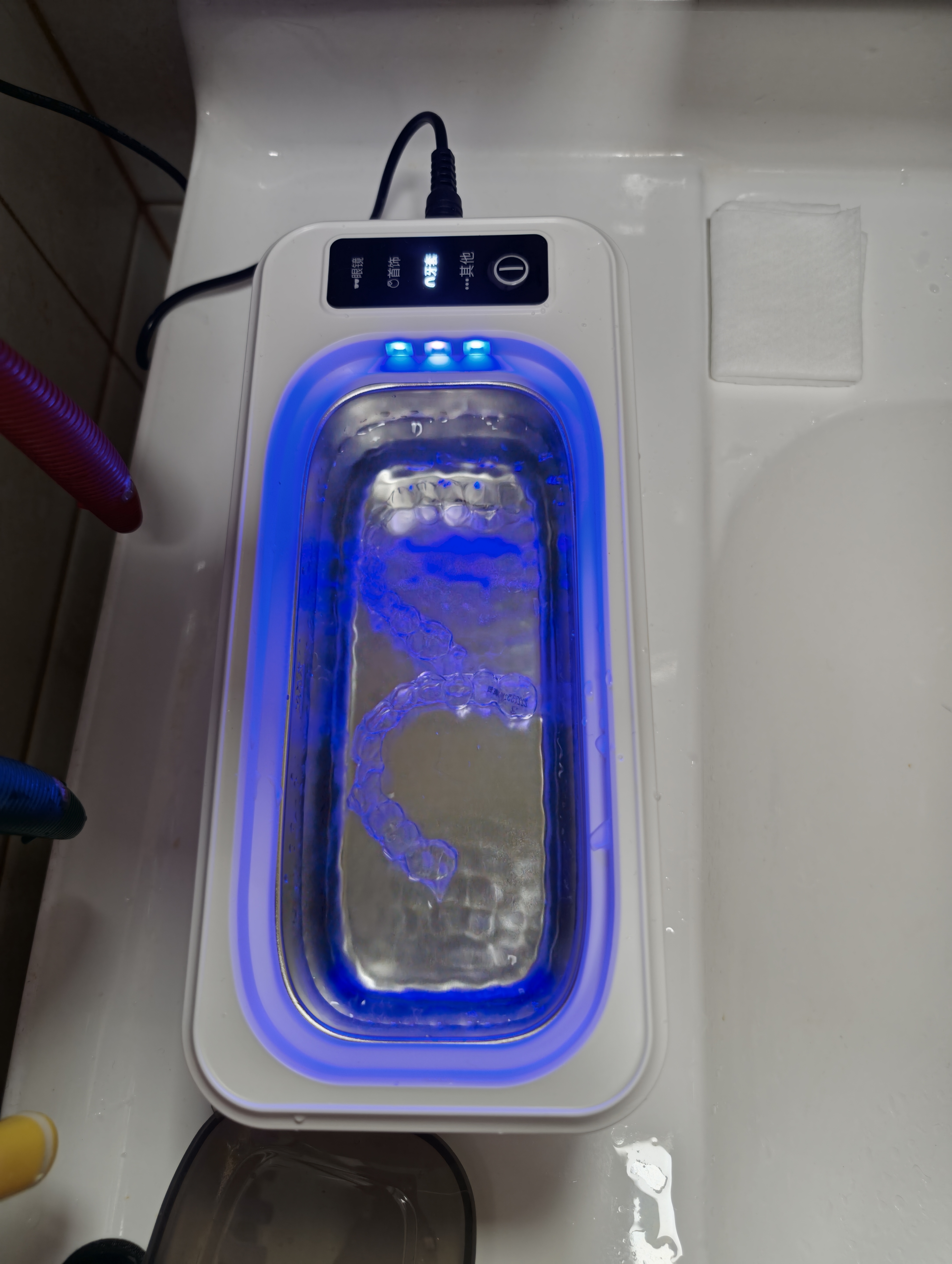HYUNDAI超声波清洗机眼镜清洗器机全自动家用便携式洗眼镜机高频清洁牙套手表首饰大容量低噪音教师节礼物 实拍图