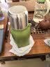 九阳（Joyoung）保温杯316L不锈钢大容量户外旅行水壶男女便携茶滤双饮款杯子绿色 实拍图