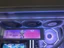 爱国者（aigo）星璨 辰 屏显版 白色 游戏电脑台式ATX主机箱 360水冷位/一体弧面玻璃/左右分仓海景房/5090显卡 实拍图