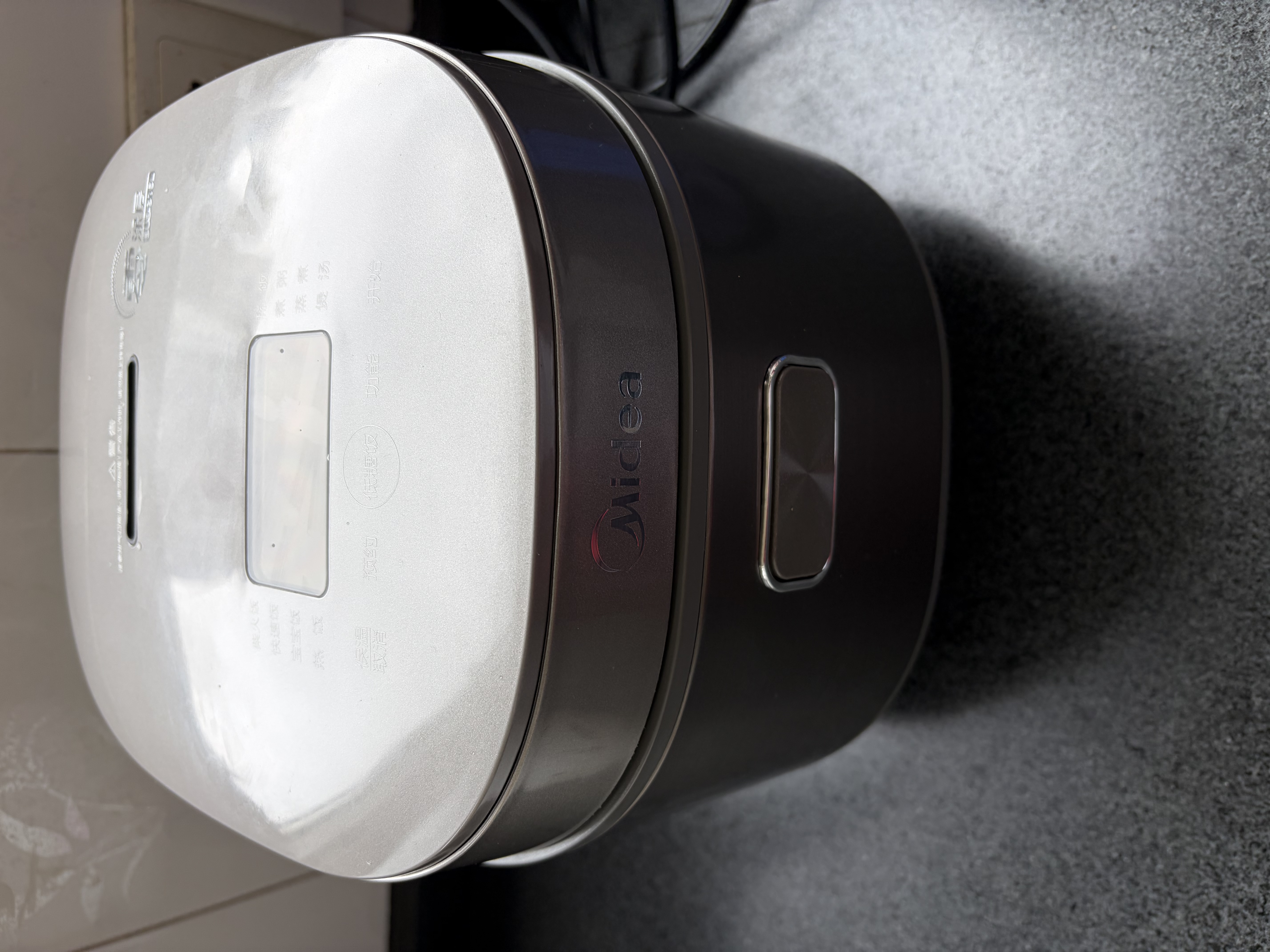 美的（Midea）电饭煲小型1-2-3人0涂层316L母婴级不锈钢2L家用低糖沥米饭迷你电饭锅微压AFB2022LS 实拍图