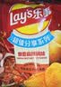 乐事（Lay's）薯片 香辣小龙虾味 135克 休闲零食 膨化食品 实拍图