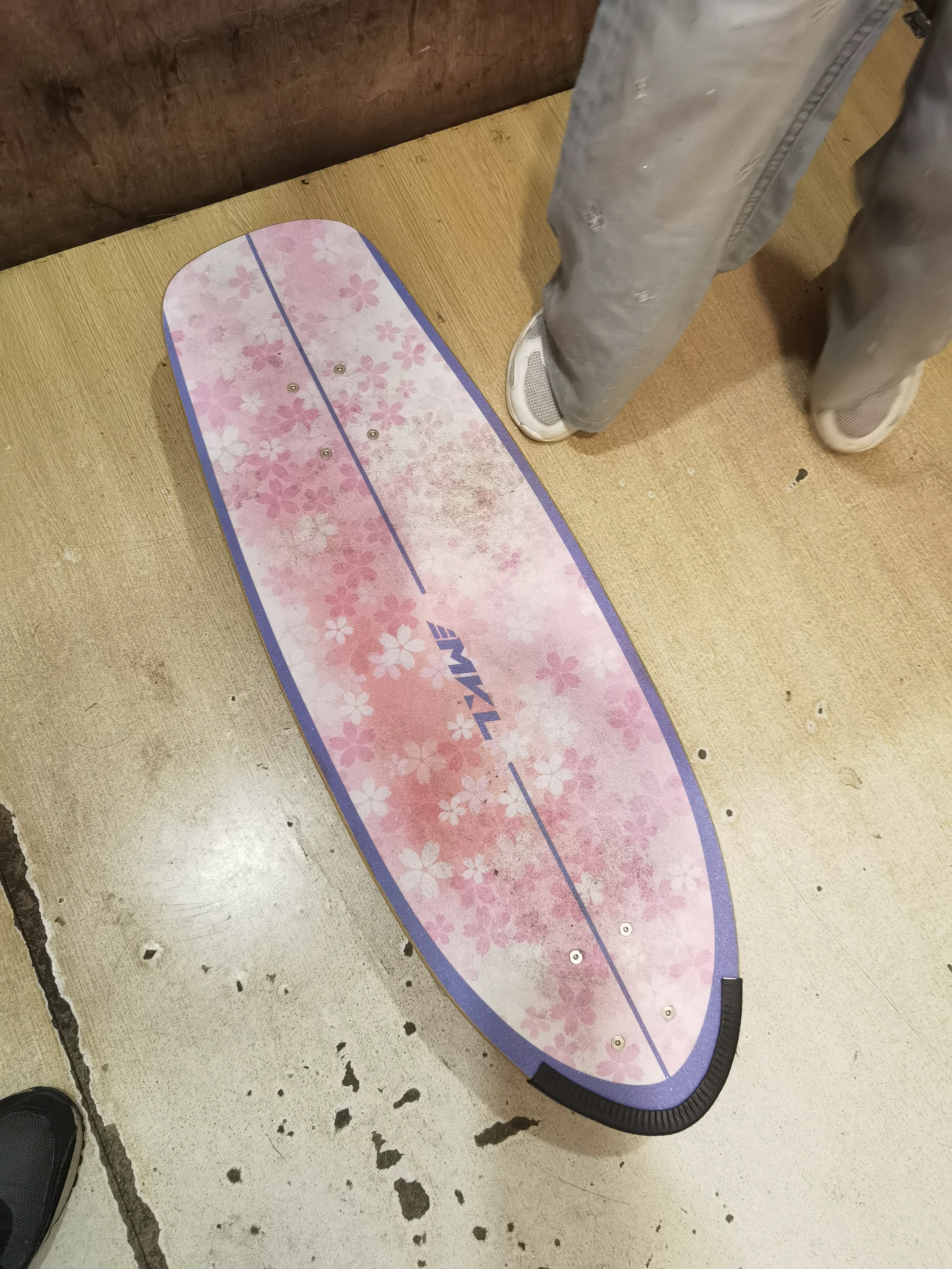 迈卡龙S7陆地冲浪板初学者滑板成人儿童专业刷街代步免蹬地陆冲板大鱼板 S7-30寸落樱缤纷 实拍图