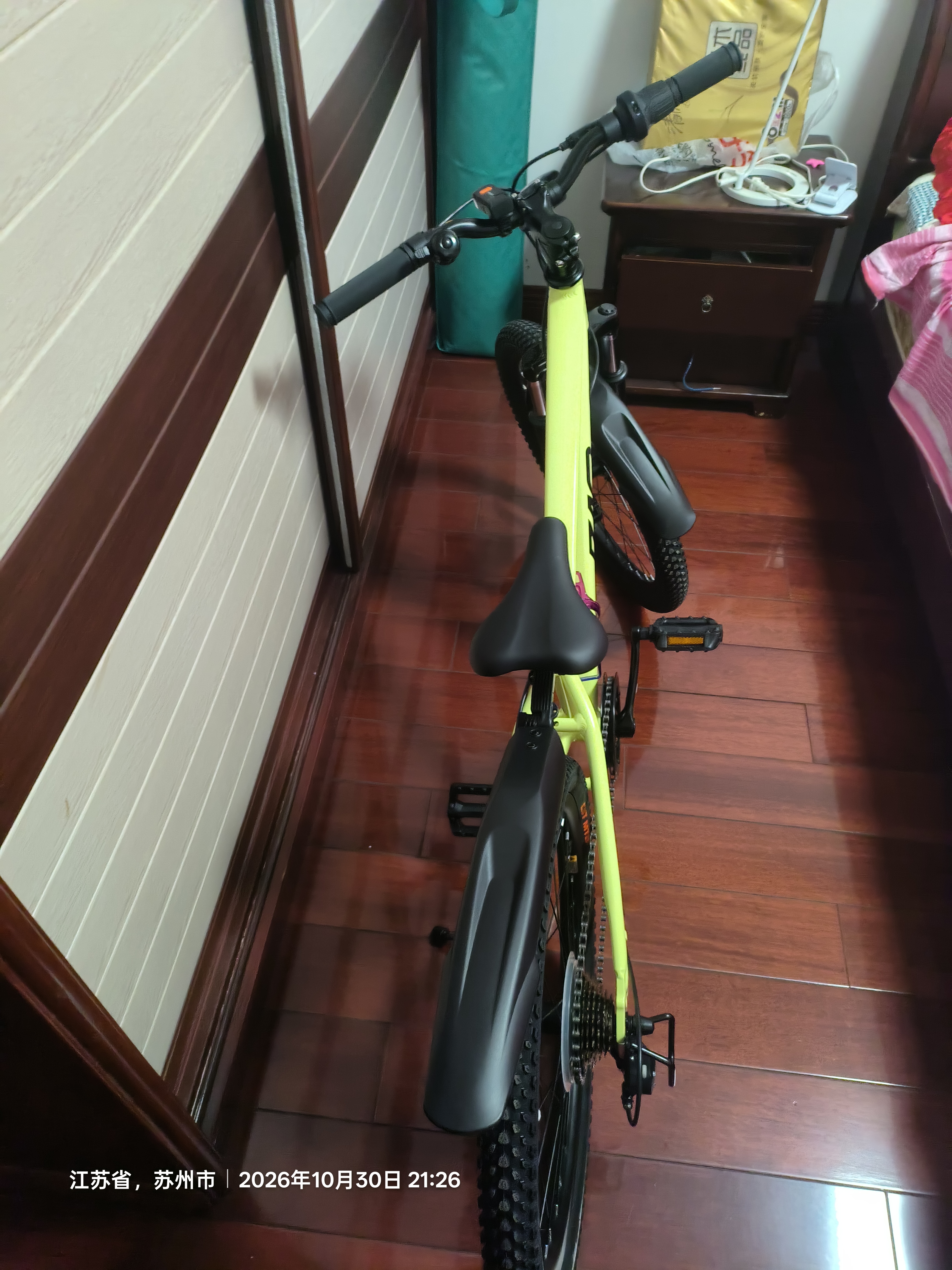 京东京造灵跃自行车铝合金车架8-12-13岁儿童自行车学生变速22寸青柠绿 实拍图