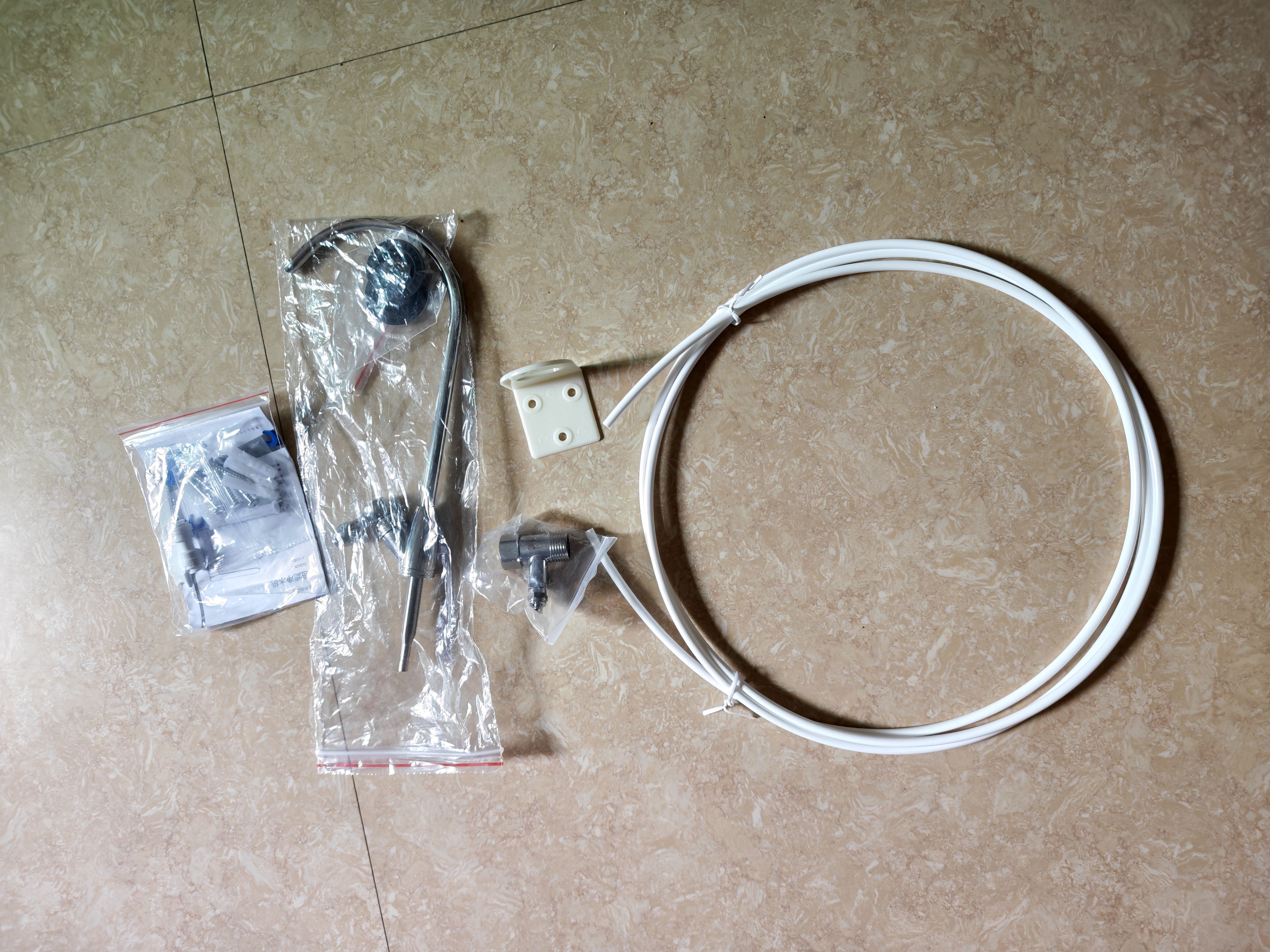 苏泊尔净水器家用厨房自来水过滤器台下净水机超滤机前置过滤 保留矿物质水过滤器家庭用DU2U3 实拍图