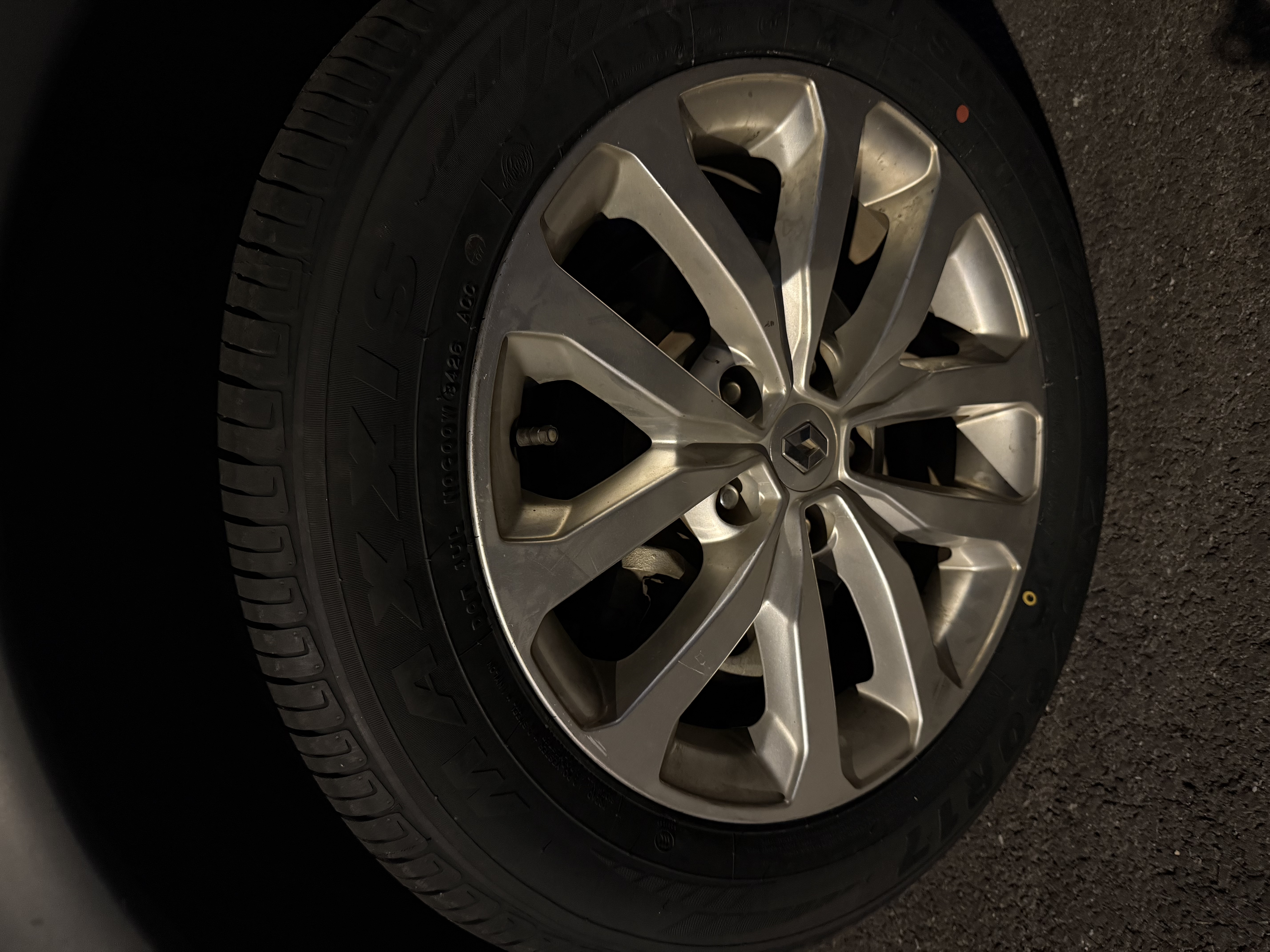 玛吉斯（MAXXIS）轮胎/汽车轮胎 215/60R17 96V EC1 适配传祺GS4/ix25 实拍图