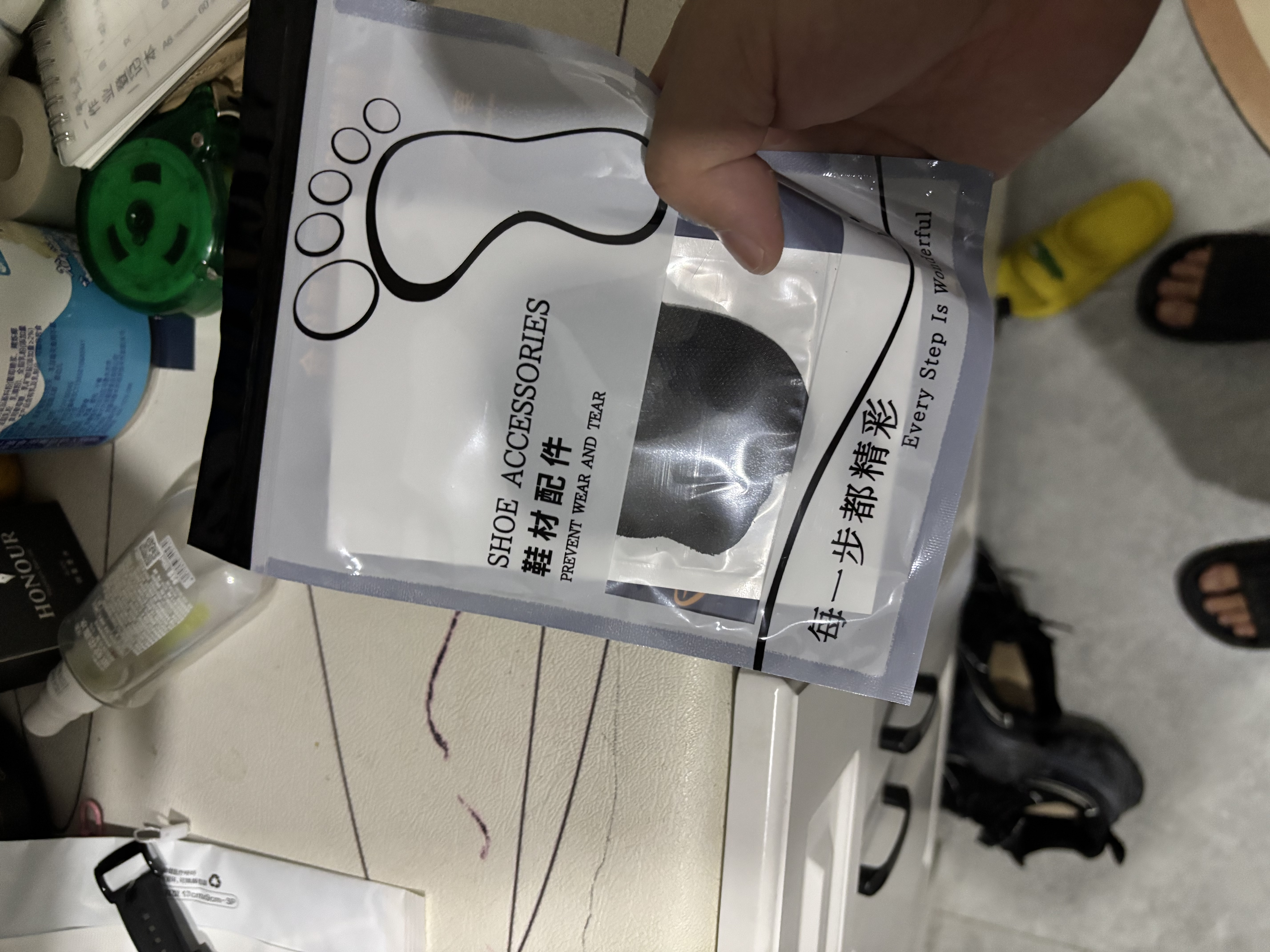 华宝驰后跟磨损修补贴运动鞋破洞补鞋贴内衬补丁贴内里修复自粘 实拍图