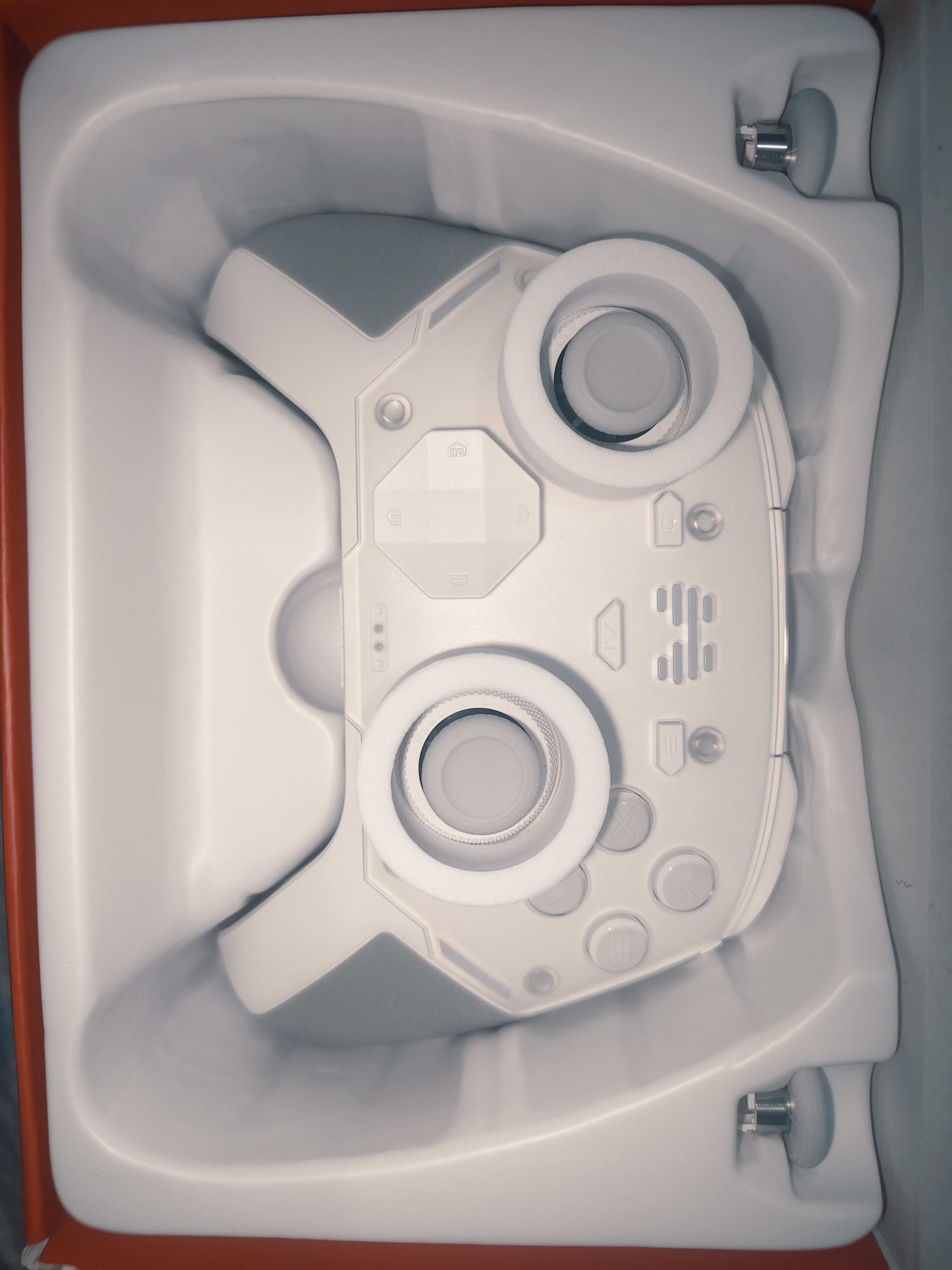 北通鲲鹏40游戏手柄AI智控无线蓝牙多模体感阻尼摇杆xbox类PC电脑手机steam光轴按键NSswitch2影之刃零 实拍图