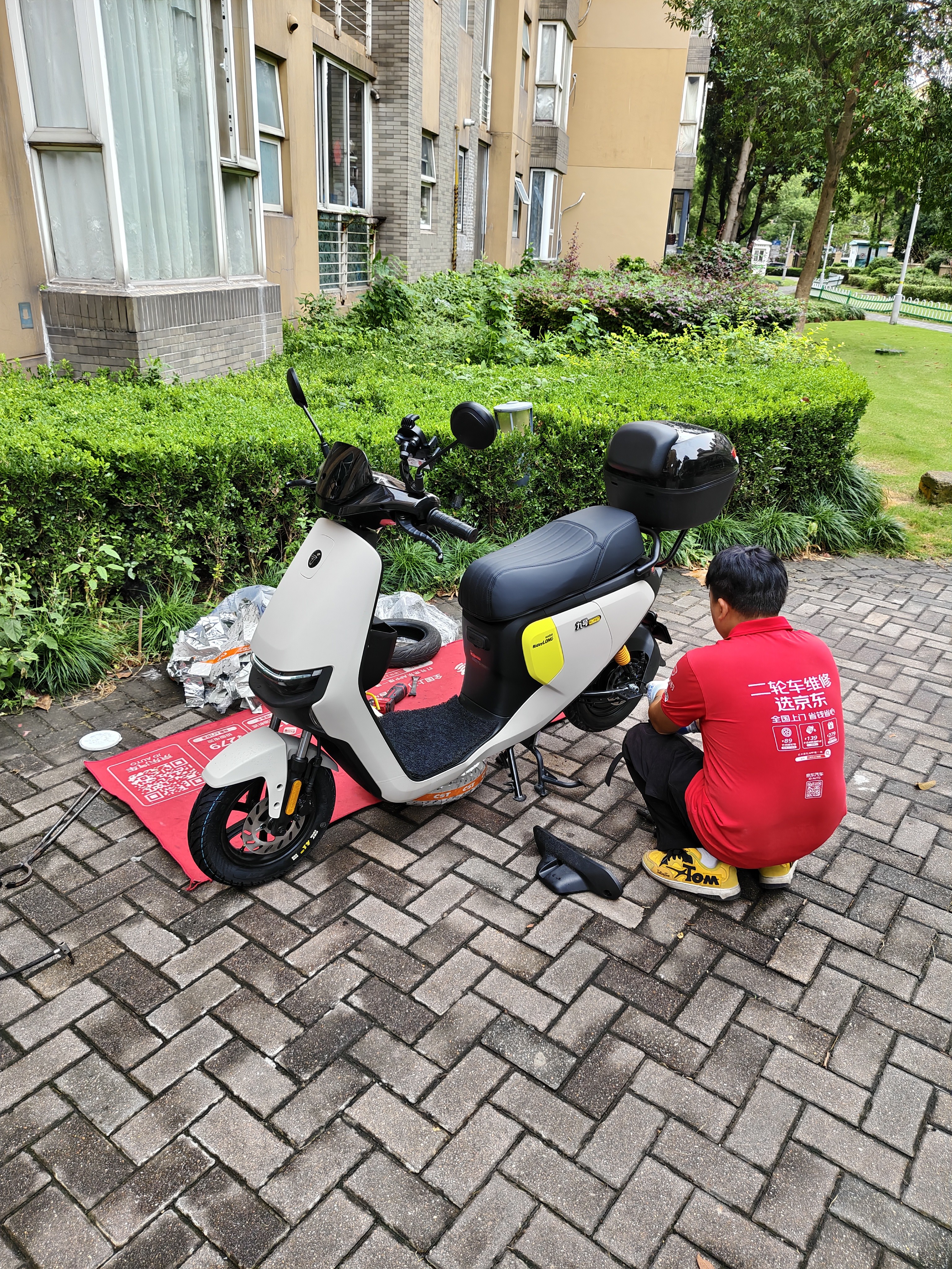 正新CST 3.00-10 CM-SC12 龙王PLUS 全天候半热熔真空胎 电摩/踏板 实拍图