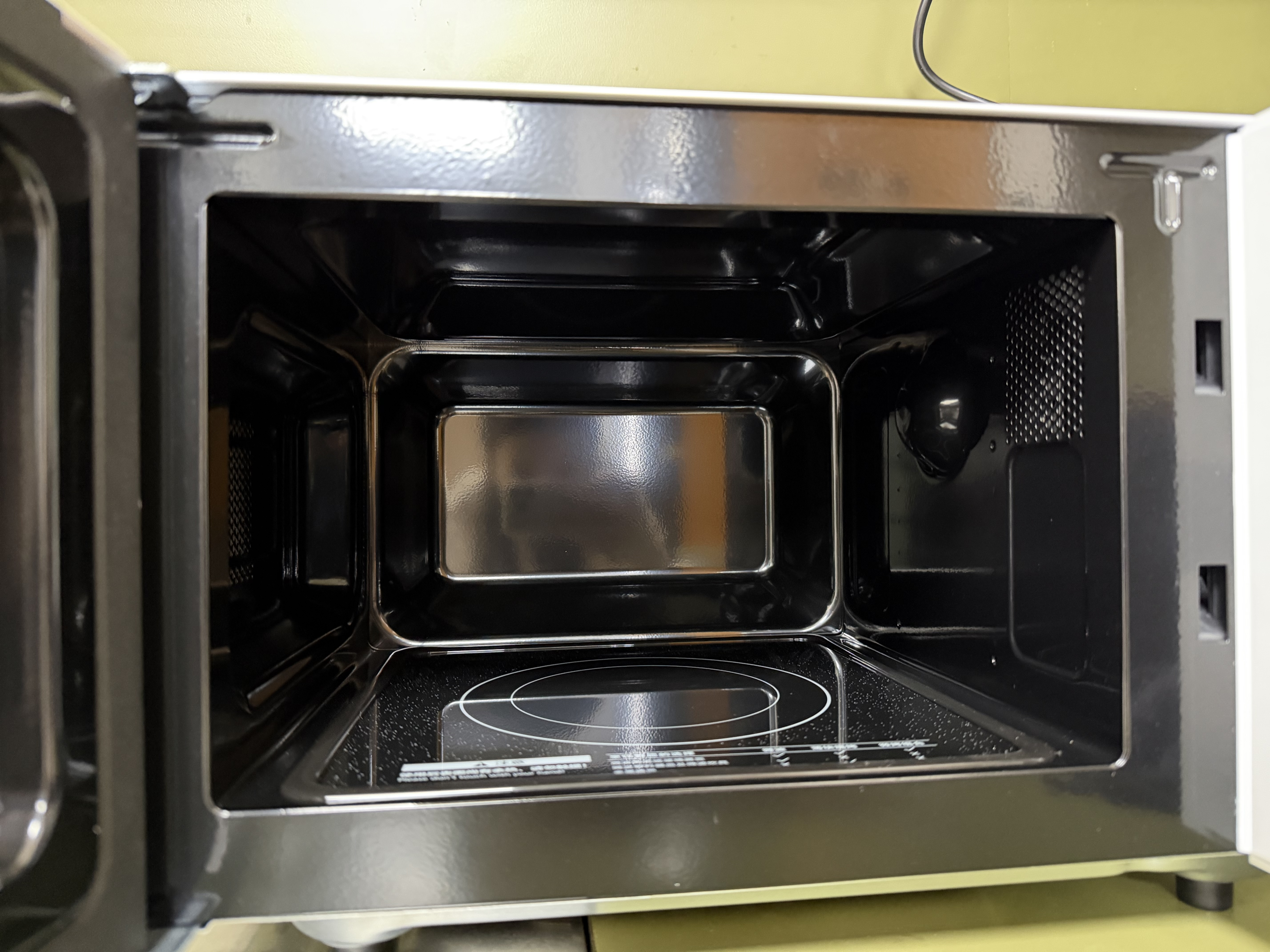 美的（Midea）微波炉经典双旋钮家用小型20L平板式易清洁便捷高效速热杀菌除味2026新款M202 实拍图