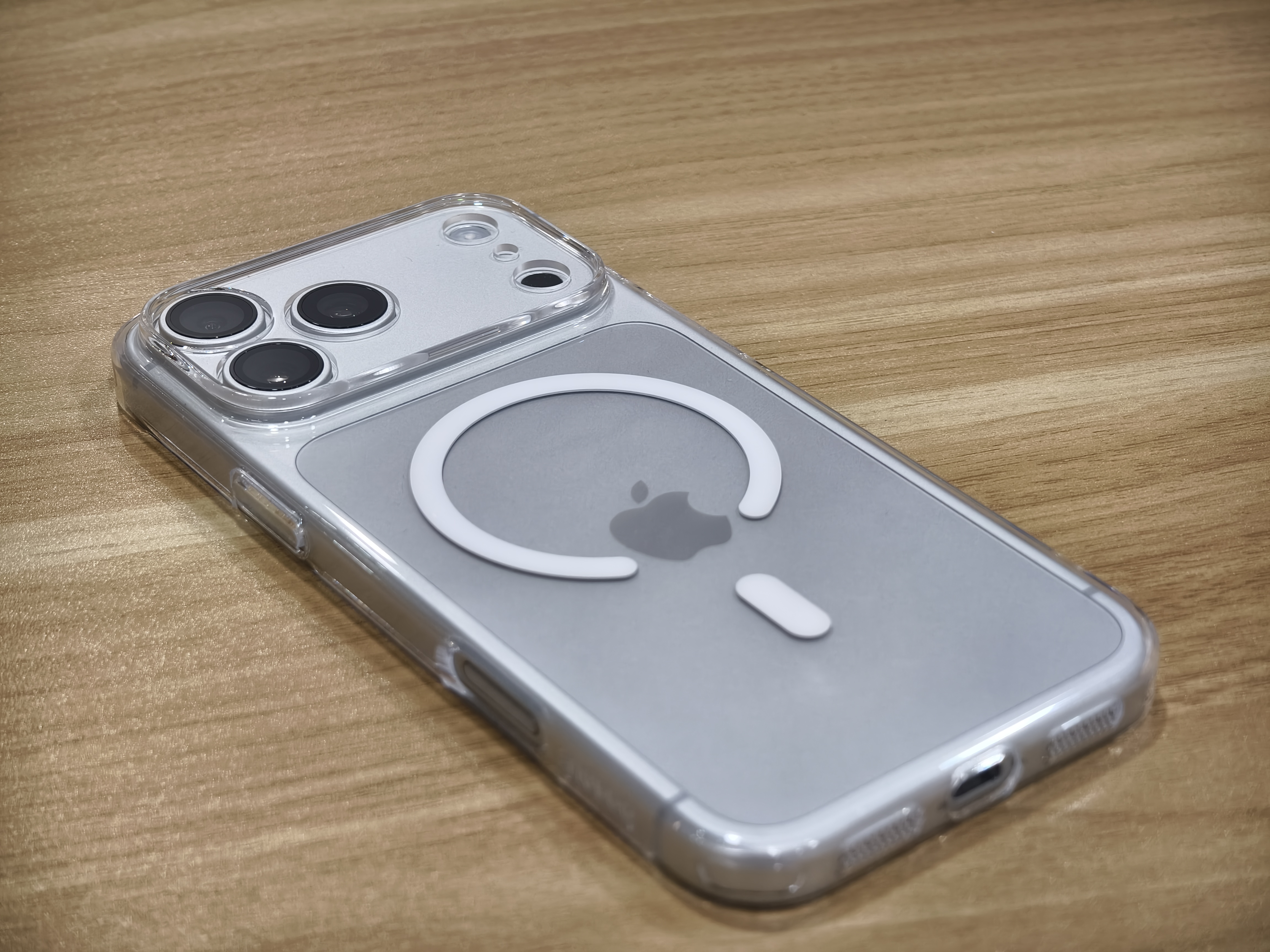 倍思【18全新开模|Rosh环保认证】适用苹果18promax手机壳iphone18promax保护套磁吸透明镜头全包防摔 实拍图