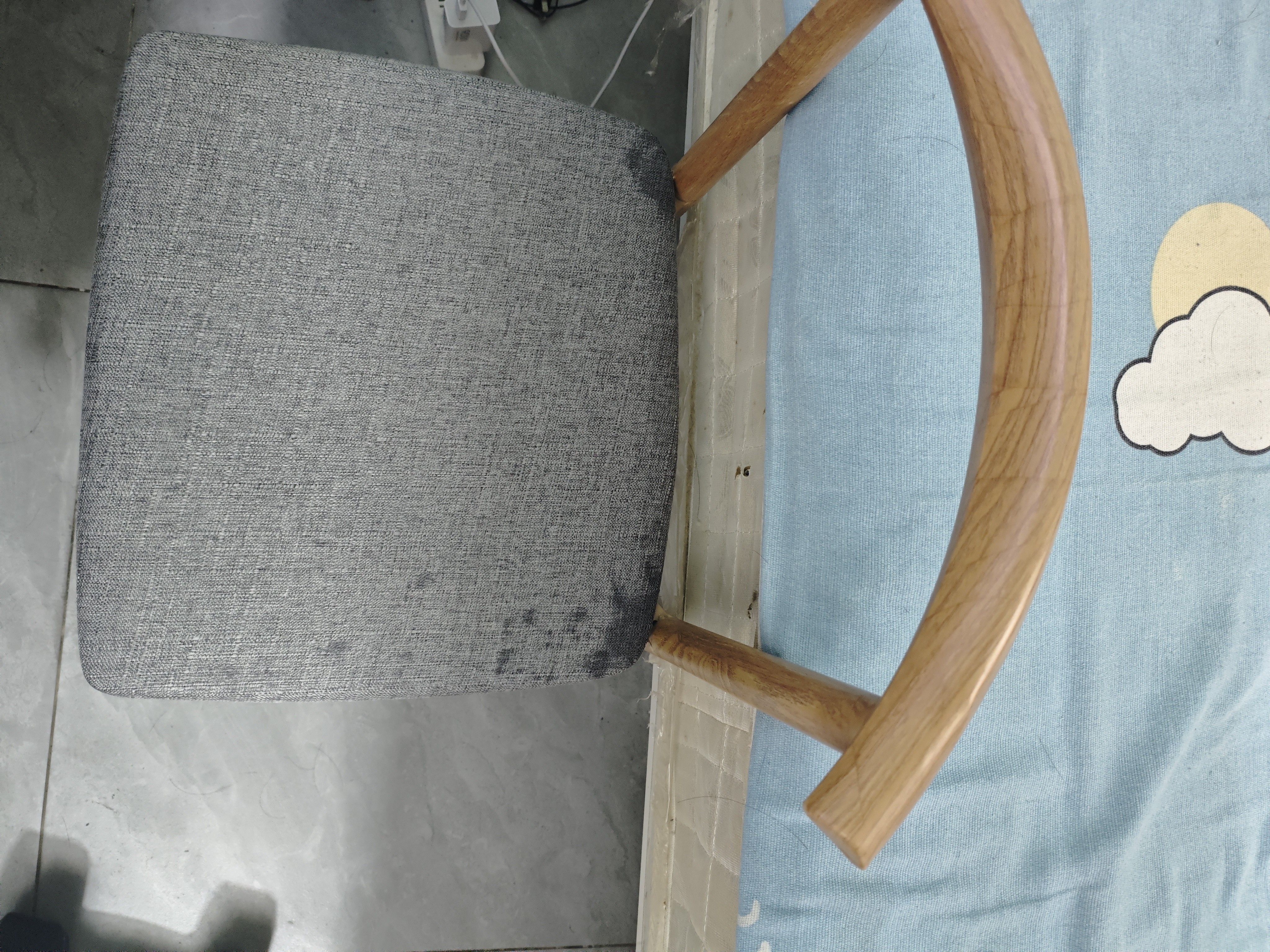 虞萌馨迪餐椅北欧风牛角椅靠背椅简约经济书房凳子卧室家用仿实木椅子 原木色+灰色棉麻 实拍图