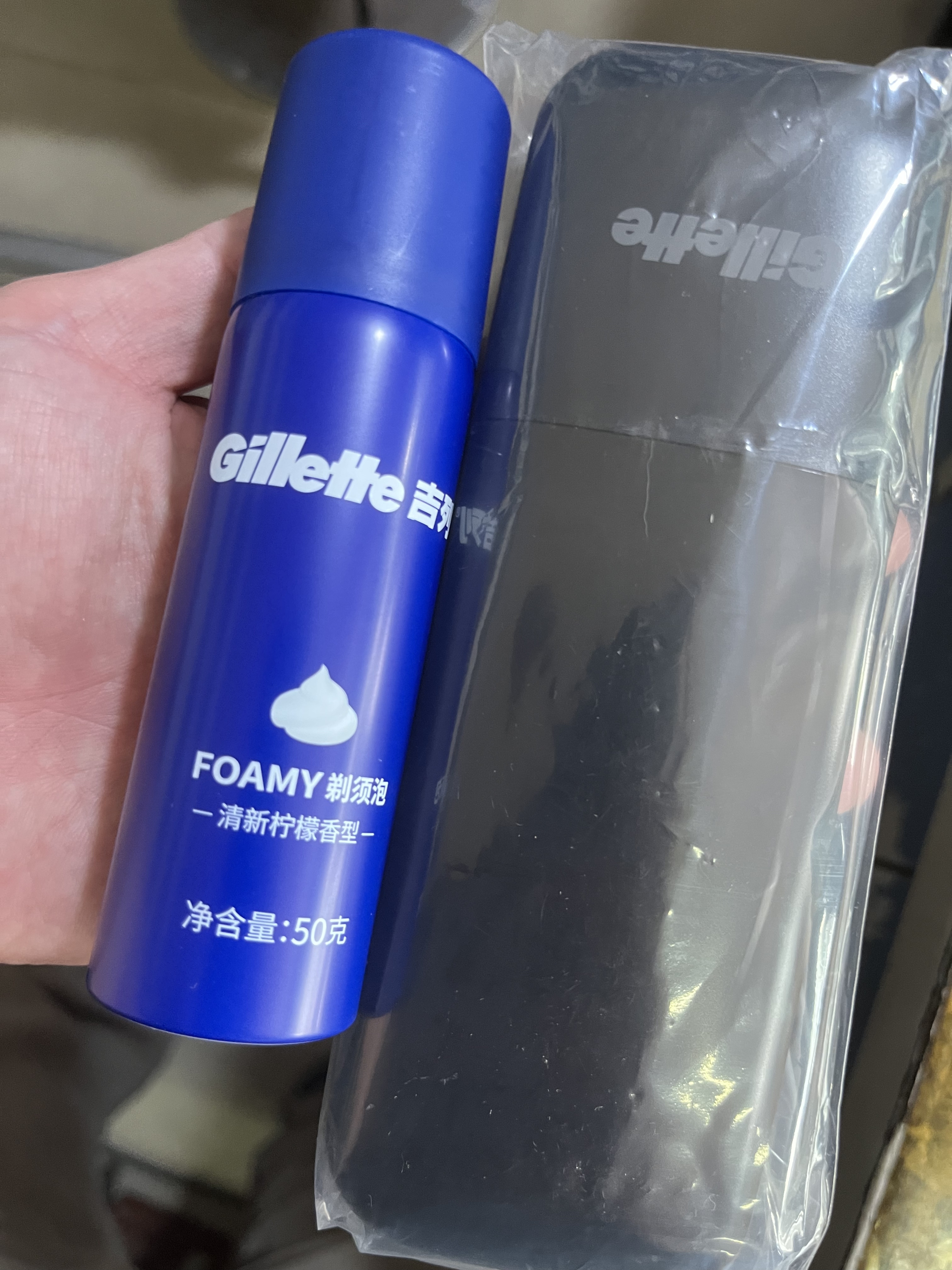 吉列剃须泡沫清新柠檬型50g单支装 手动式剃刮胡须刀 敏感肌 生日礼物便携男士 京东自营 剃须膏 新手 非吉利 实拍图