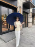 爱上雨24骨雨伞长柄男女士家用大号自动加固结实抗风暴雨专用定制直杆伞 全纤维中棒-加大-24骨藏青色 实拍图