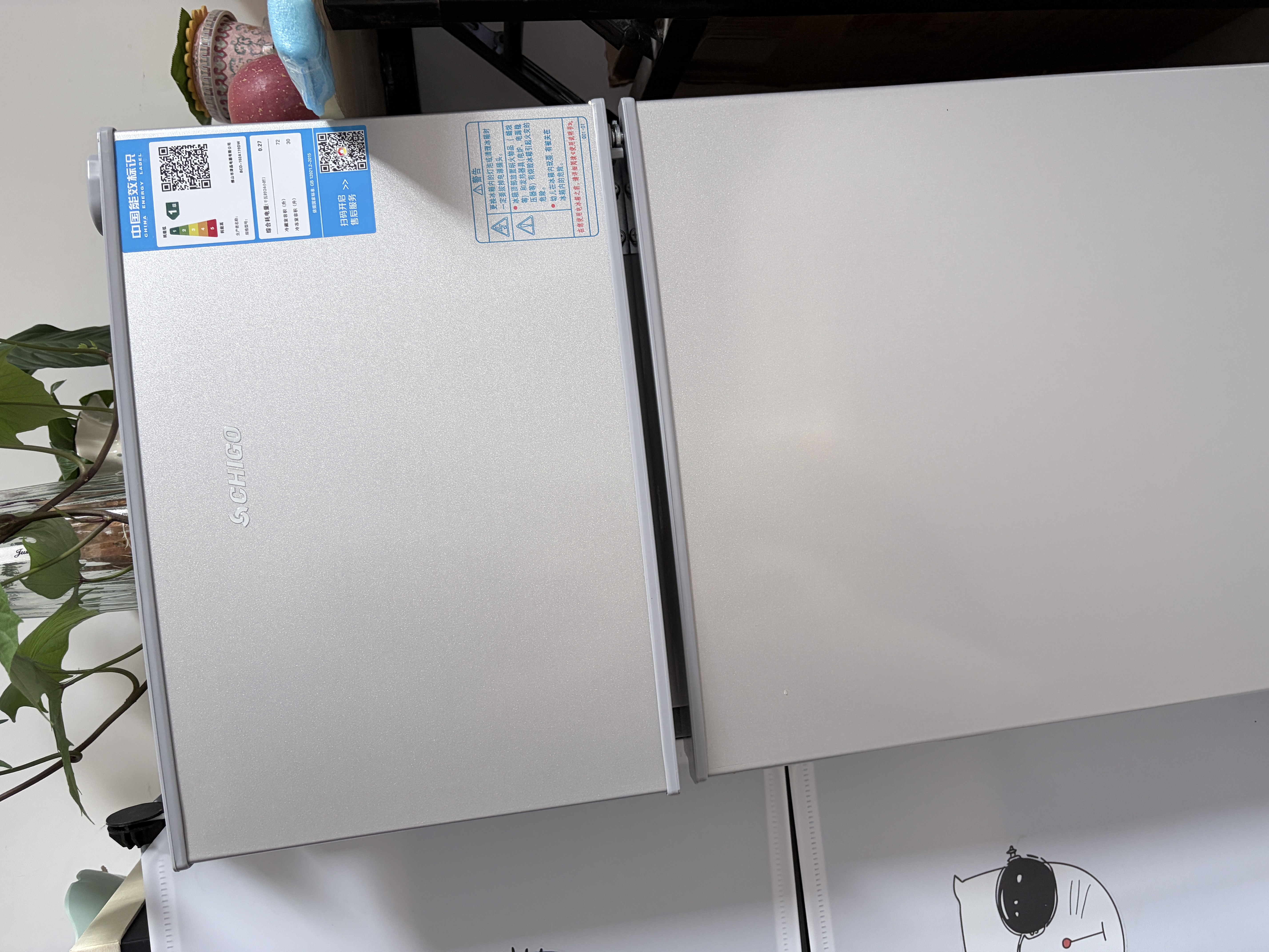志高（CHIGO）小冰箱迷你小型家用冷藏冷冻两用宿舍出租房用双门办公室电冰箱节能省电 【铜管速冷】148银色【全国联保丨节能省电】 实拍图