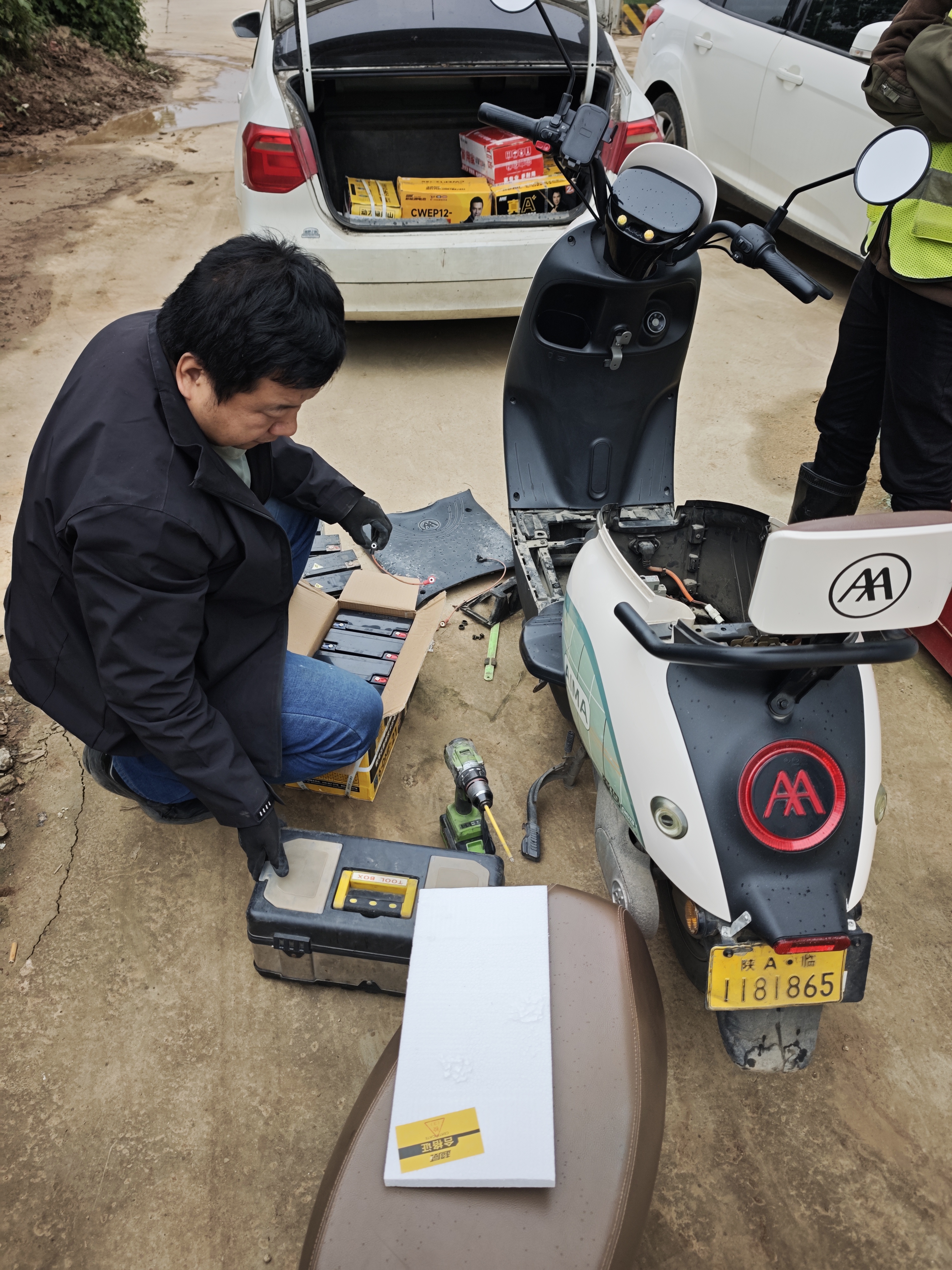 超威真A+升级2代48V60V72V石墨烯电动车电池铅酸电瓶适用爱玛绿源台铃 60V21Ah 以旧换新 5只装 【重磅升级】2代 适配20-25Ah 实拍图