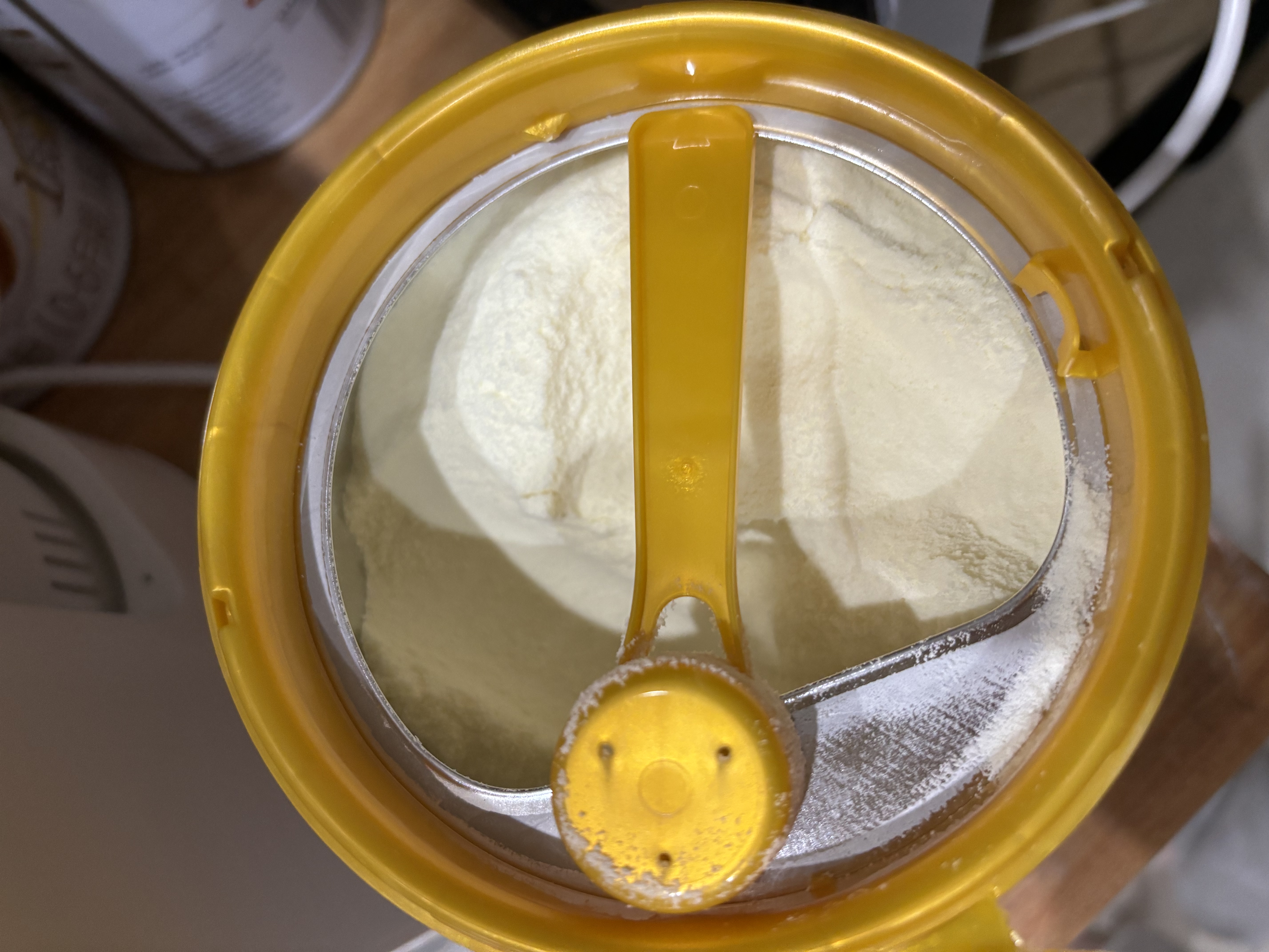 伊利金领冠育护婴儿奶粉1段(0-6月)900g*1罐【5倍DHA好脑力】 实拍图