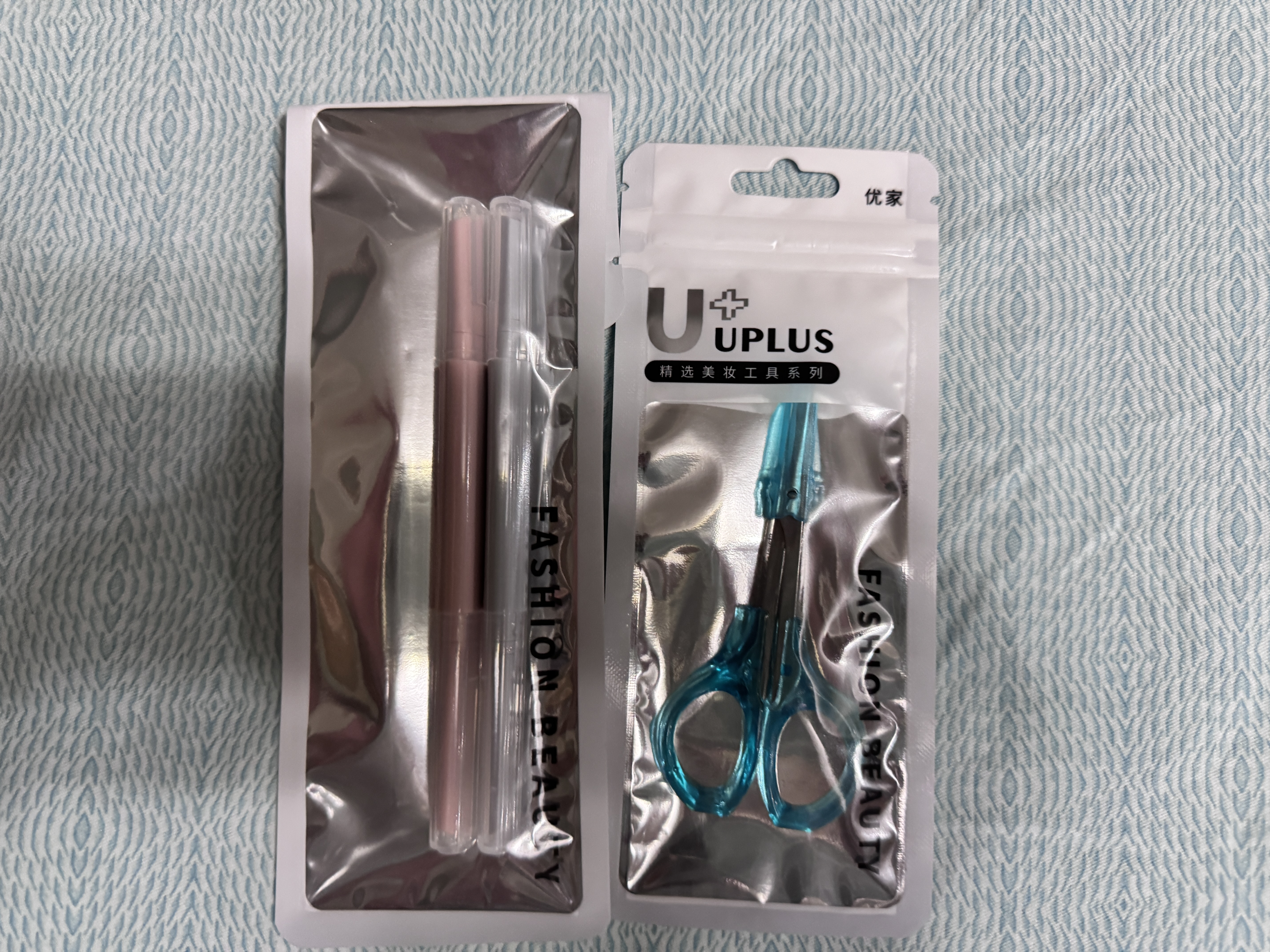 优家（UPLUS）带盖圆头鼻毛剪修眉胡子胡须鬓角鼻毛修剪器小剪子颜色随机 实拍图