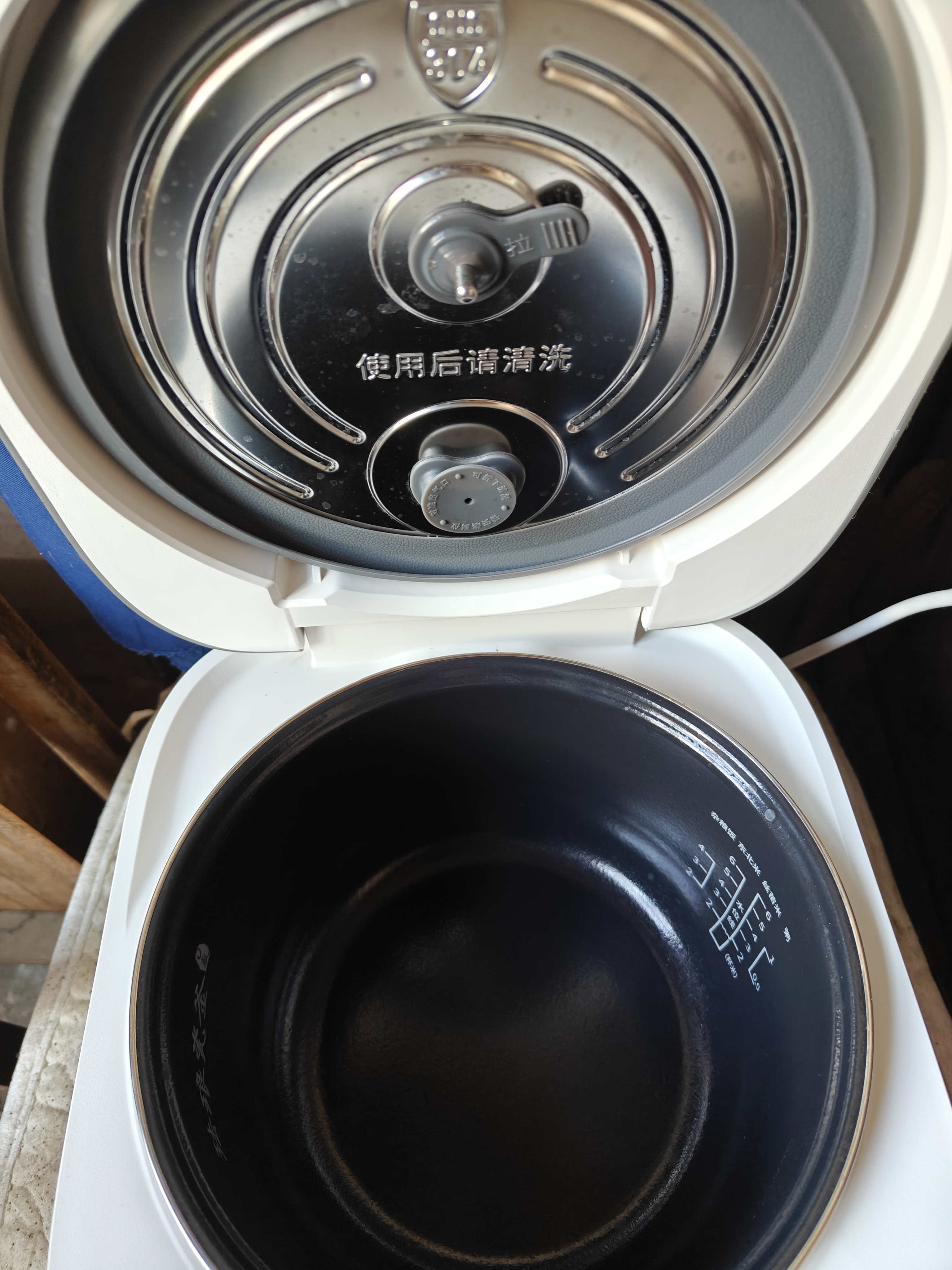 九阳（Joyoung）【0氟珐琅钛瓷】安心煲电饭煲3L含钛内胆电饭锅2-3人家用微压柴火饭4A好饭高颜值多功能 F-30NF12 实拍图