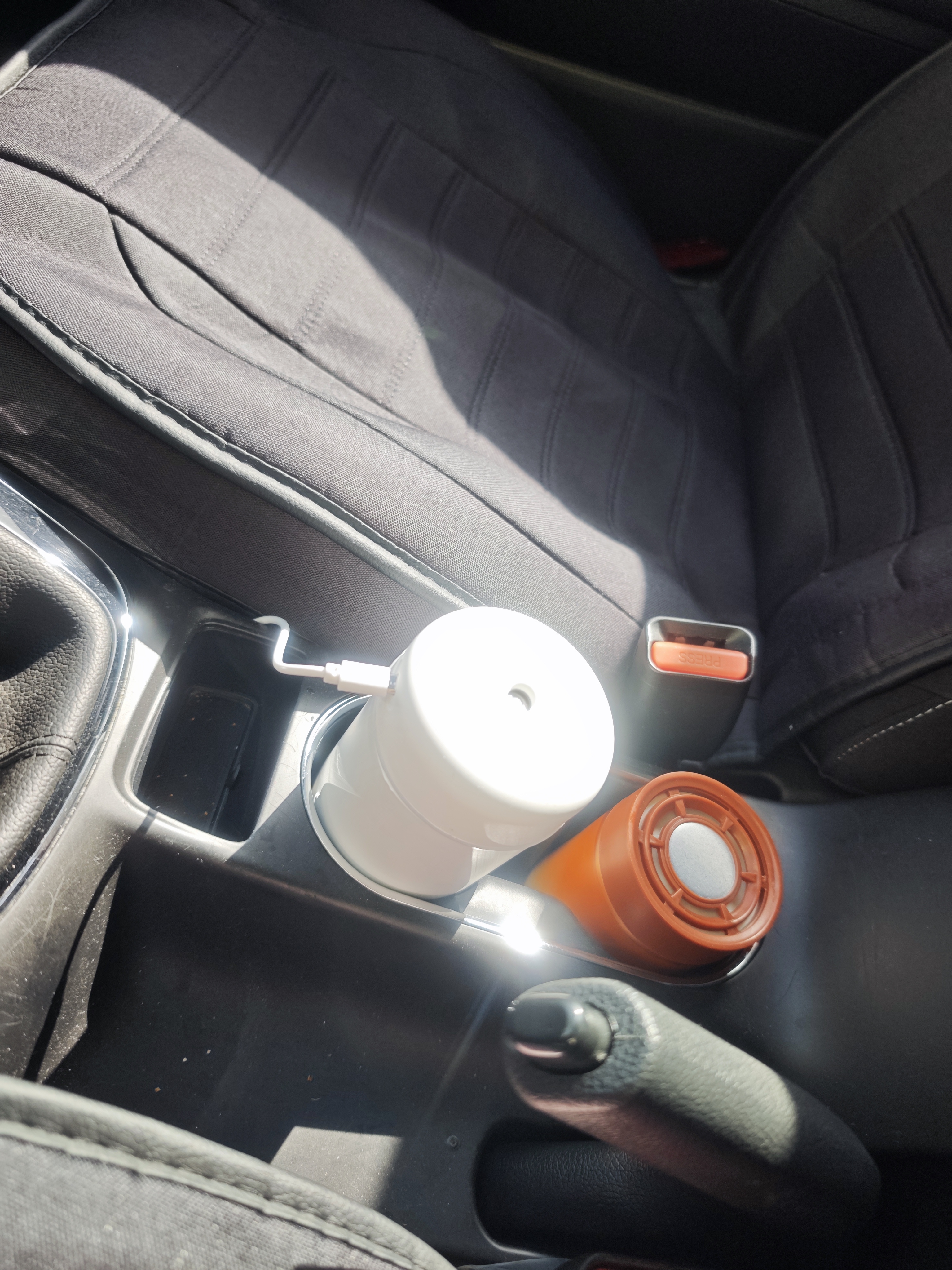 Hulker 【10W+销量加湿器】加湿器 卧室迷你家用办公室桌面车载低噪上加水小型usb空气加湿器 【白色】420ml大容量/低噪加湿/定时断电 实拍图