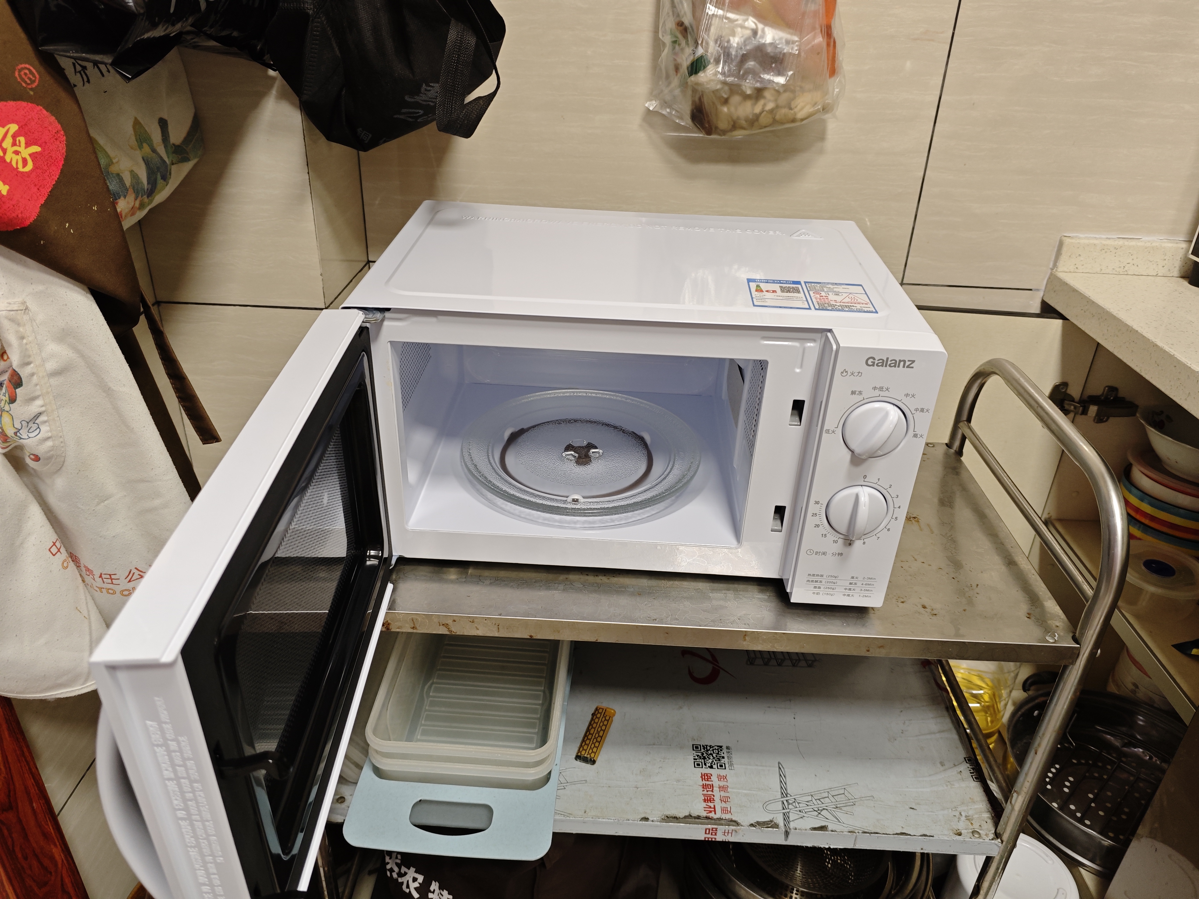 格兰仕（Galanz）微波炉家用 小型便捷微波炉家庭用 360°转盘加热旋钮操控易洁内胆操作简单SE(W3) 实拍图