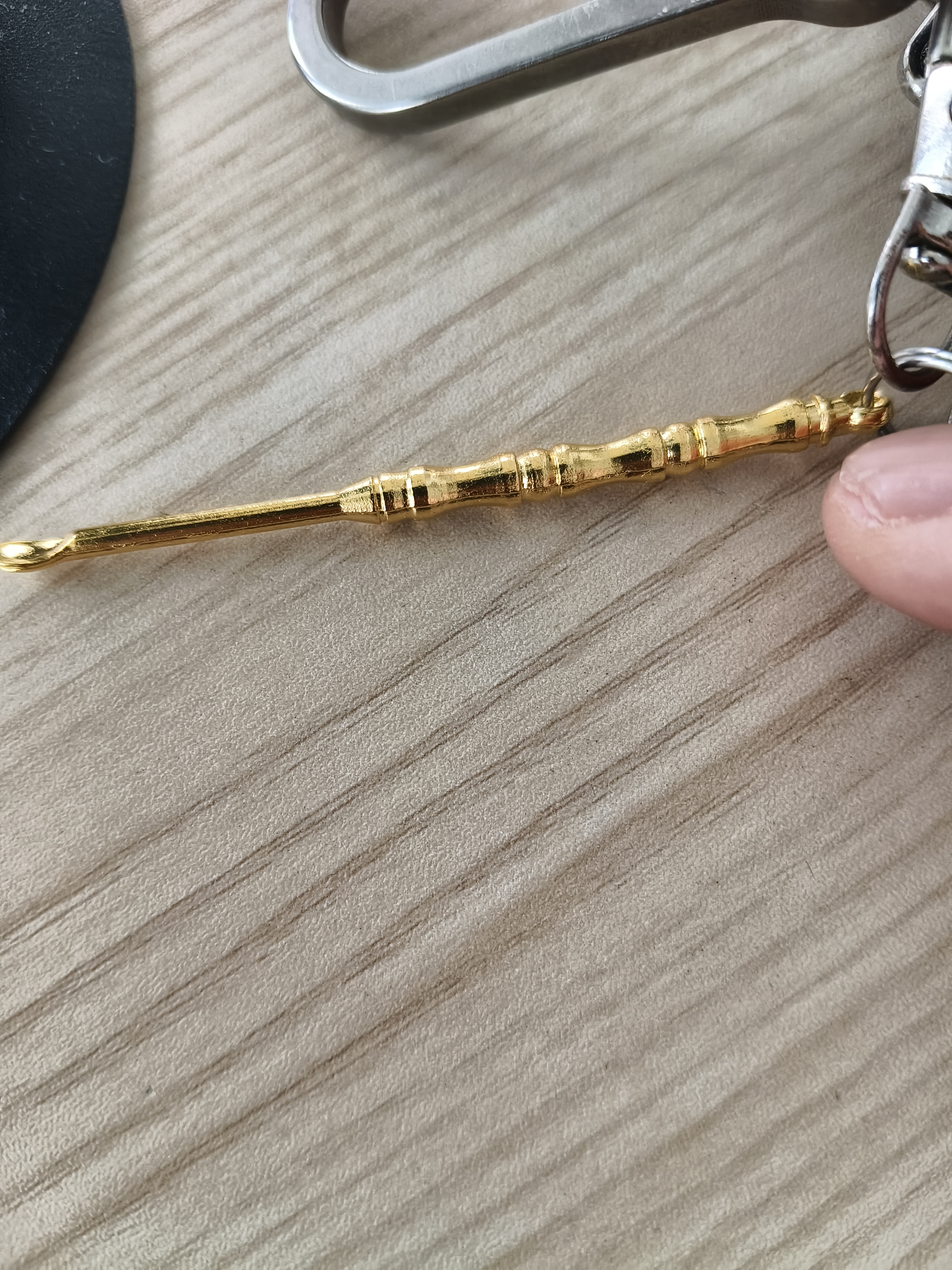 【节节高升】竹节金黄色挖耳勺掏耳勺不伤耳挂件吊坠采耳工具 竹节耳勺-1个 实拍图