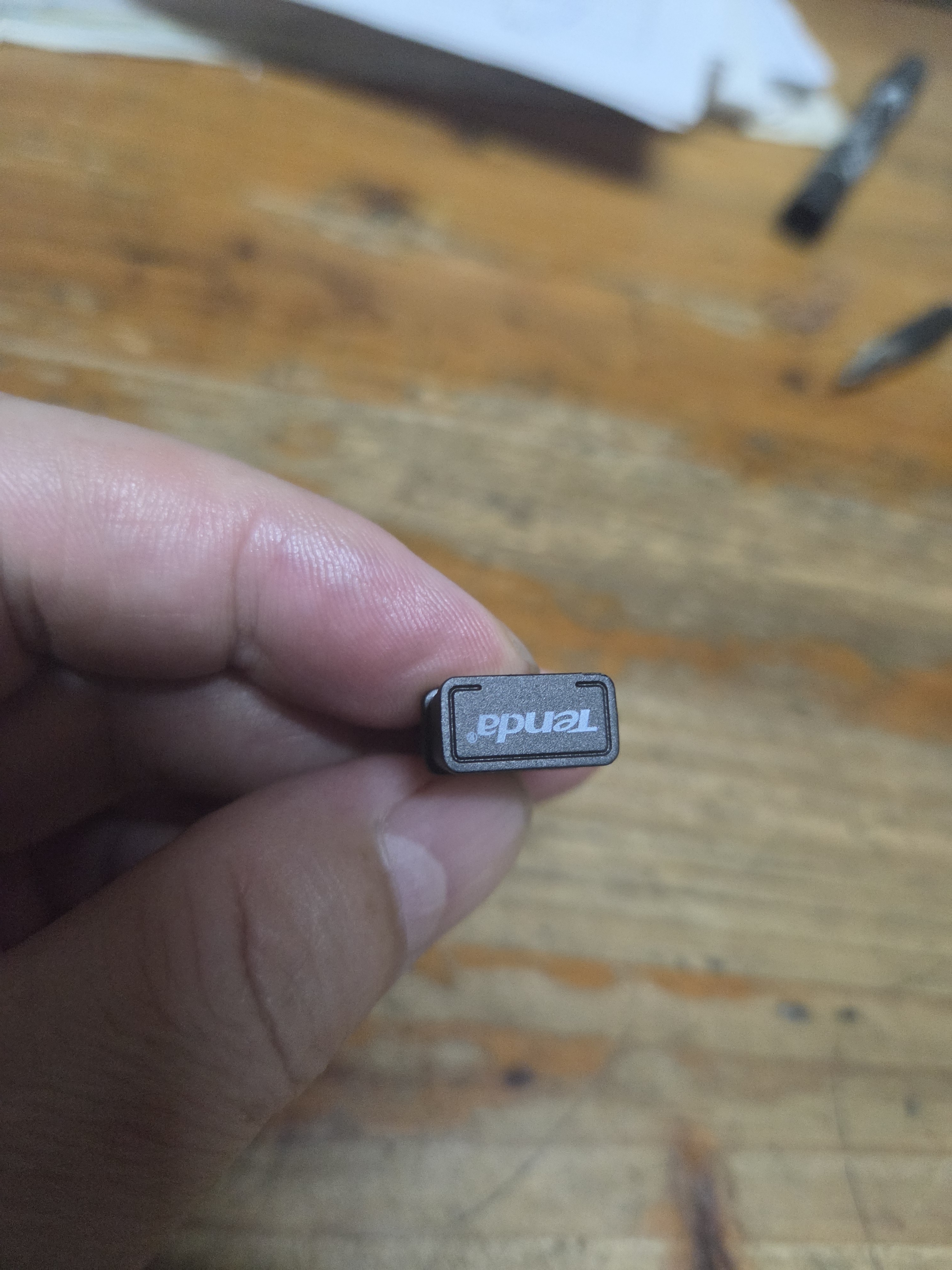 Tenda腾达 WiFi6免驱动usb无线网卡台式机专用 wifi接收器台式电脑笔记本主机网络wifi发射 内置天线 实拍图