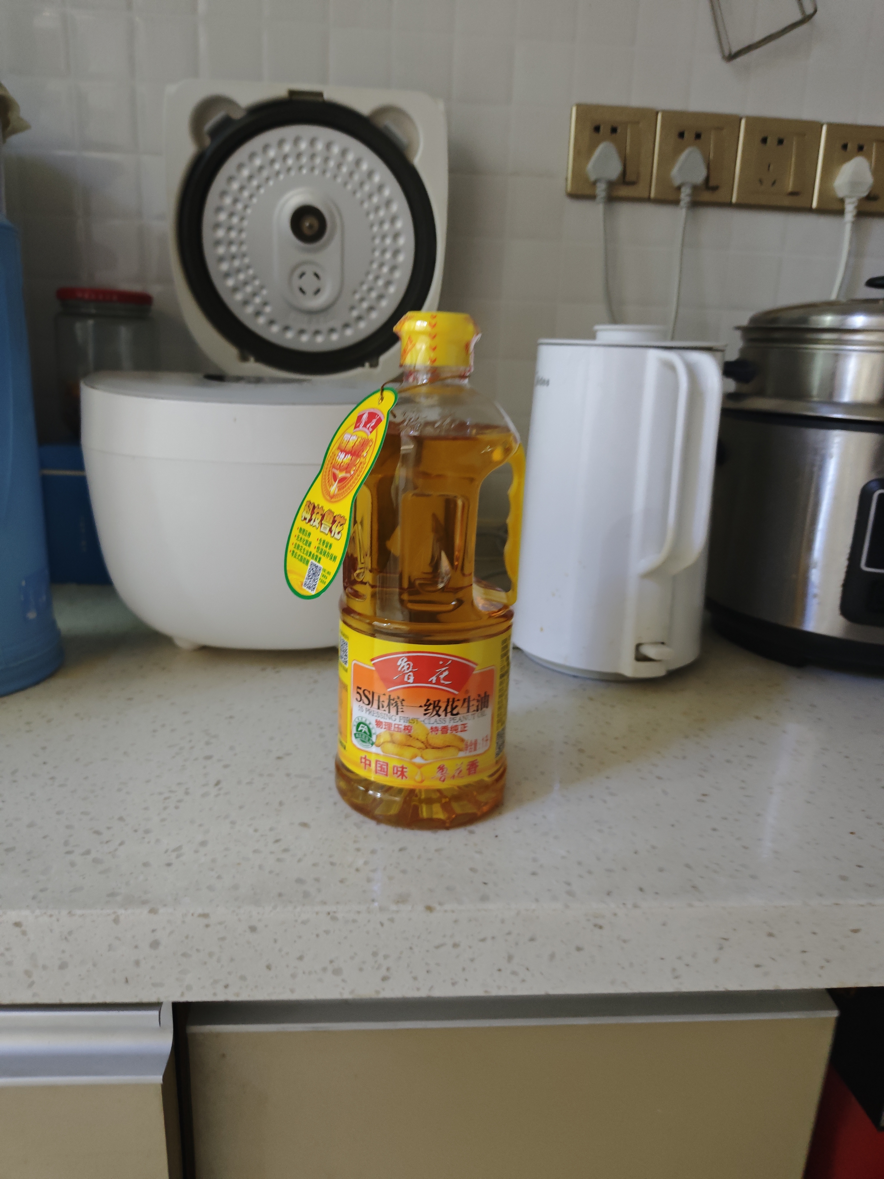 鲁花【保真菜籽油】低芥酸特香菜籽油 2L 物理压榨【京东品酒会同款】 实拍图