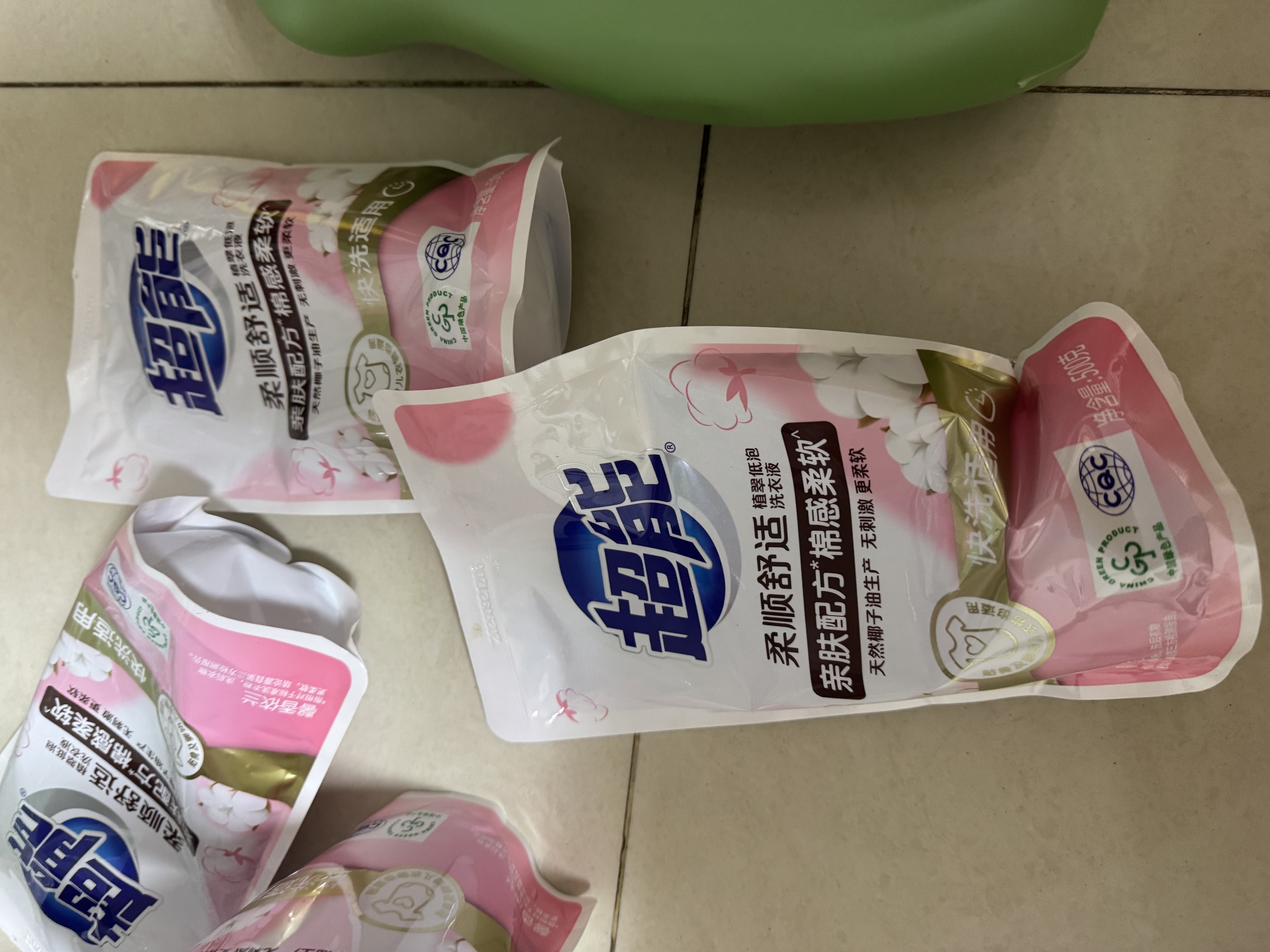 超能柔顺舒适洗衣液馨香依兰16斤套装生物酶高效去污母婴适用快洗适用 实拍图