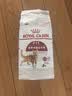 皇家猫粮 成猫猫粮 营养均衡 F32 通用粮 1-7岁 2KG 实拍图