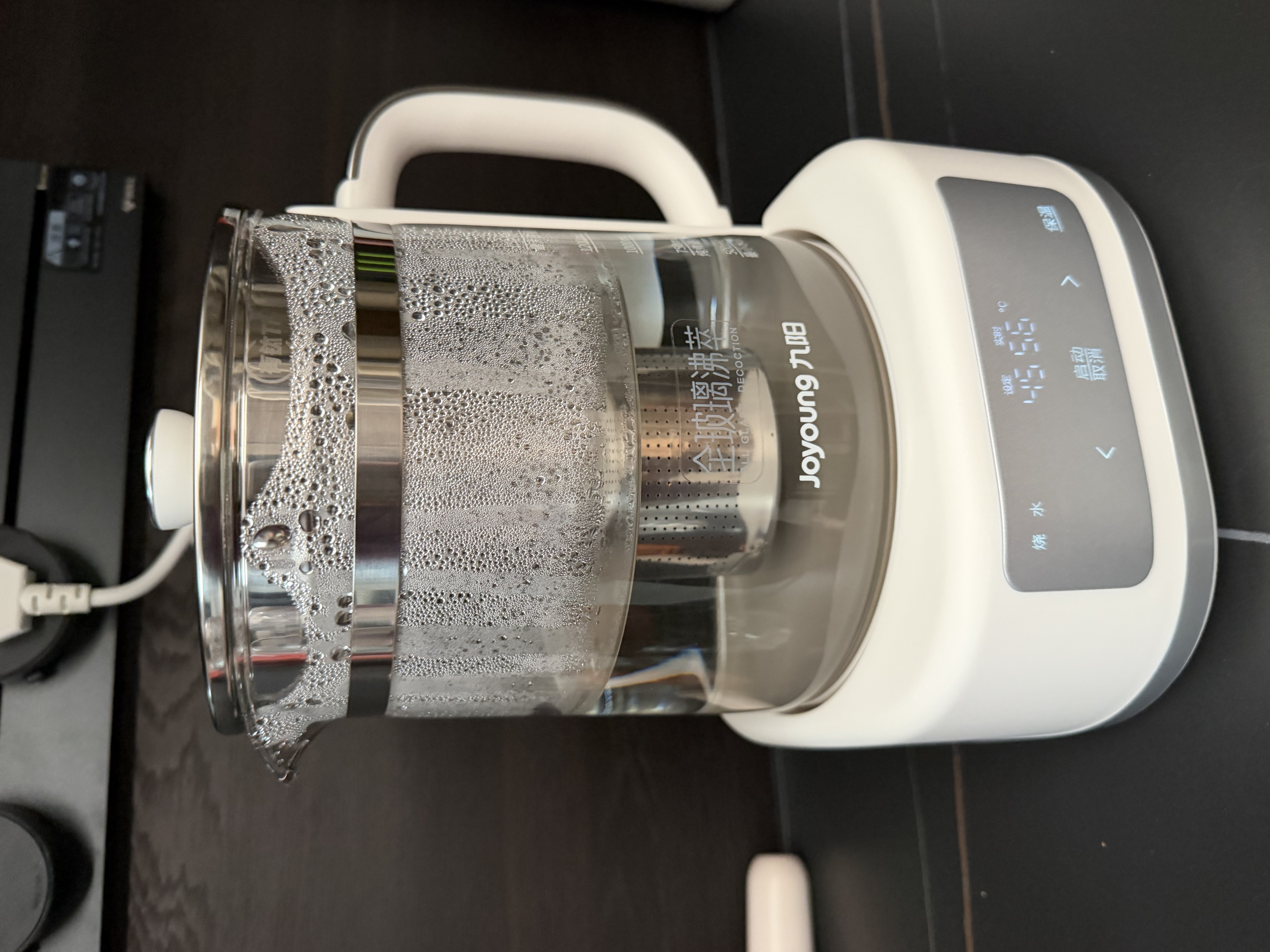 九阳（Joyoung）全玻璃沸萃养生壶 0胶水玻璃茶篮煮茶器恒温冲奶壶 办公室多功能花茶壶烧水壶1.5L PL170J 实拍图