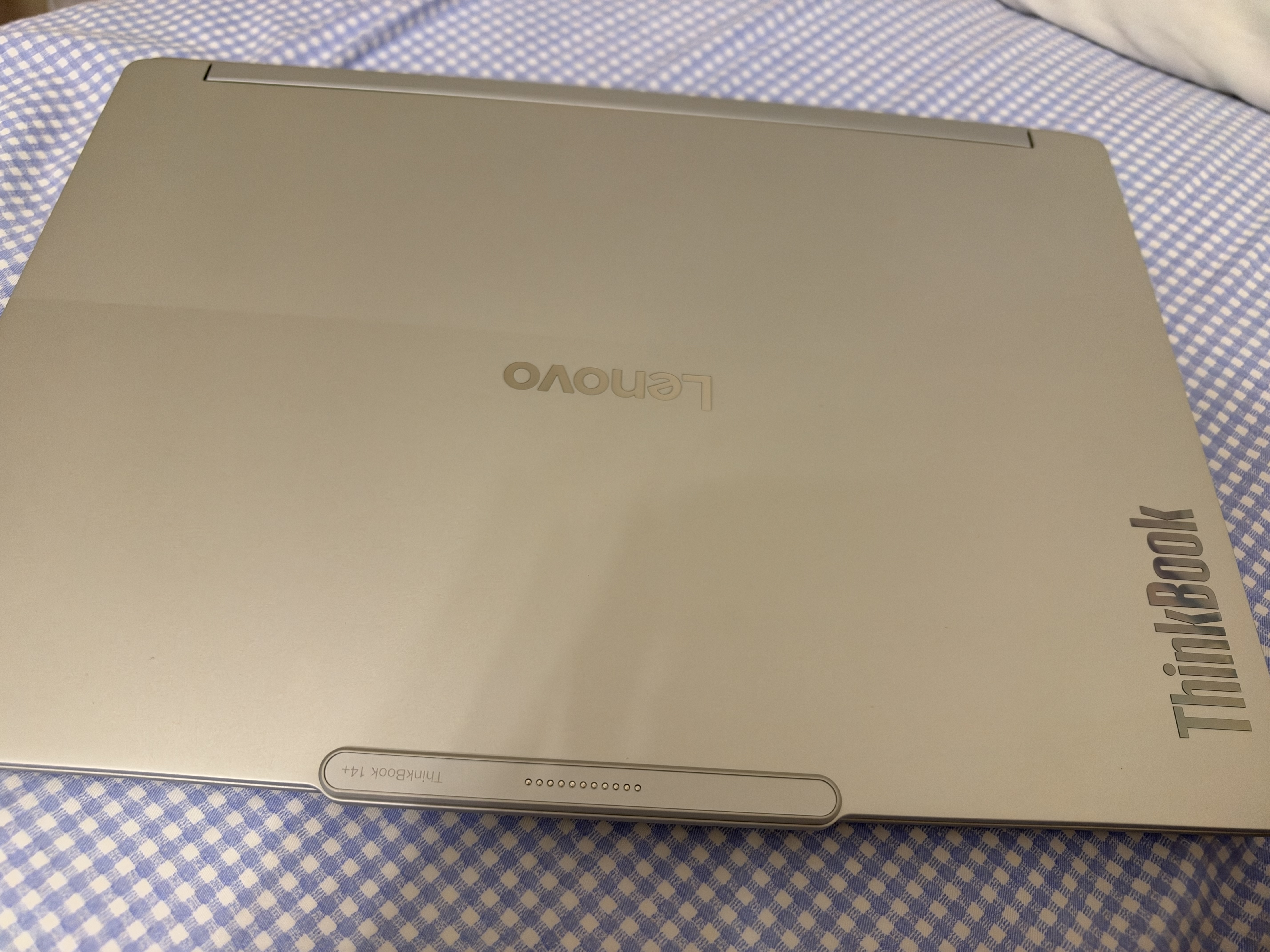 ThinkPad联想笔记本电脑ThinkBook14+ 2026 AI全能本 英特尔酷睿Ultra5 338H 16G 1T 3K 14.5英寸星耀白 实拍图