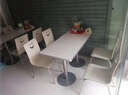 迪华仕肯德基快餐桌椅组合面馆小吃店桌椅员工食堂餐桌椅奶茶店桌椅组合 复合圆盘一桌四椅（米白色） 实拍图