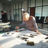 六品堂半生半熟宣纸批发100张书法专用纸作品纸创作纸国画工笔画初学者生宣纸熟宣写毛笔字四尺三尺六尺 玉版创作款-半生熟（六尺97*180cm50张） 实拍图