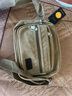 小安熊新款男士帆布包斜挎包多层次韩版休闲潮流户外旅行包挂包小包包 卡其色小号长25高16厘米 实拍图