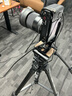 云腾（YUNTENG）直播间相机竖屏竖拍三脚架适用Sony/索尼微单ZV-E10M2 Alpha 7 IV A7M4拍视频支架竖屏竖拍三角架 云腾998三脚架+带刻度-直播竖拍板+横竖手机夹 实拍图