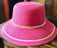 七襄 帽子夏天遮阳帽女出游度假草帽户外休闲防晒帽纯色可折叠小檐花朵太阳帽凉帽 玫红色 实拍图