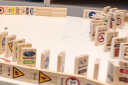 木制积木100粒汉字多米诺骨牌儿童动手动脑智力玩具1-2-3-6周岁宝宝数字识字 100片单面国旗多米诺 晒单实拍图