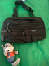 袋鼠斜挎包男士胸包腰包潮流单肩包大容量学生运动手机包 黑色（带小牛挂件） 实拍图
