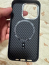 梵皓伊 磁吸碳纤凯夫拉纹理适用新款苹果15promax手机壳iPhone14pro亲肤感超薄防摔套17pro/16轻奢高级感 凯夫拉纹【高级黑】内置磁吸+磨砂碳纤维防指纹 iPhone15Pro 实拍图