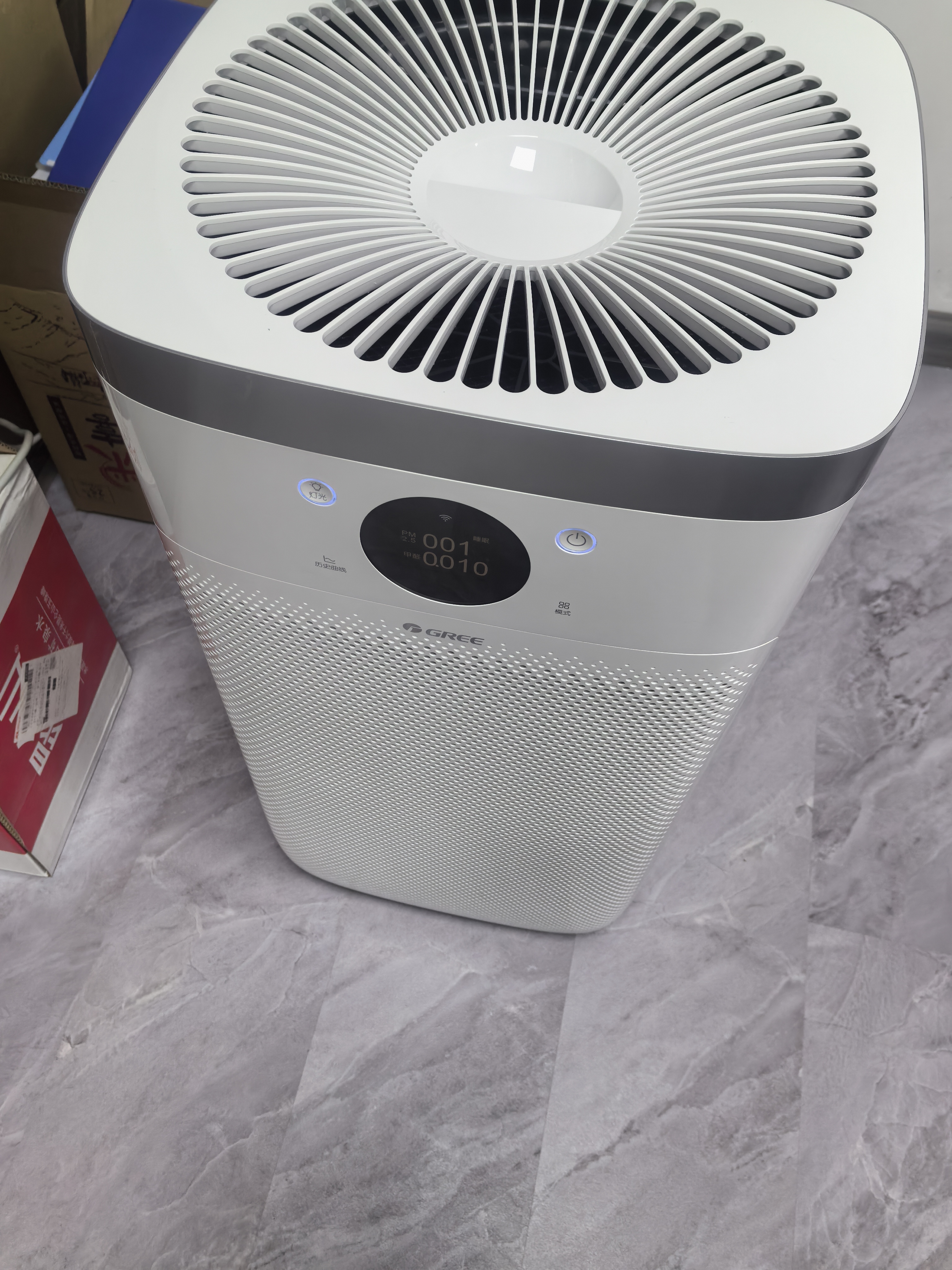 格力（GREE） 空气净化器家用办公室净化机除甲醛PM2.5双数显甲醛猎手真分解消毒除菌率99.9% KJ680G-A01 白色款【推荐47-81㎡】 实拍图