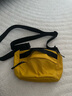 安踏（ANTA）防泼水斜挎包 男女夏季户外城市简约通勤包日常时尚格纹百搭挎包 姜黄-3 均码 实拍图