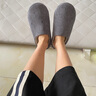 内泊NEIBO乳胶棉拖鞋男冬家居家用按摩抑菌防臭橡胶软底静音防滑女士 晨雾灰 41-42 大1码宽松 实拍图