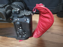 马田适用索尼微单手腕带a7富士手带牛皮z5快拆手绳z7真皮r5佳能R3摄像5d4尼康d850松下单反相机腕带Z9 柔软羊皮垫便捷红色+一代底座（入门款） 实拍图