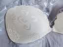 蜜桃杯胸贴女婚纱用小胸加厚聚拢隐形新娘蕾丝伴娘礼服乳贴秋冬 新娘胸贴  小胸聚拢【白色蕾丝】 A杯（加厚2厘米） 实拍图