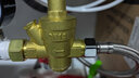 一靓4分家用自来水减压阀热水器净水器稳压阀 活接内外丝减压阀可调式 C1：加厚款4分外进内出 无压力表 实拍图