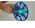 雅得 ATTOP TOYS UFO（手势+遥控双模式）感应飞行器遥控无人机悬浮四轴飞碟玩具男孩儿童生日礼物 实拍图