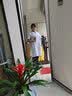 医缘医缘白大褂男女薄款透气修身学生实验服诊所医院大衣工作服印绣字 女修身短袖 XL 实拍图